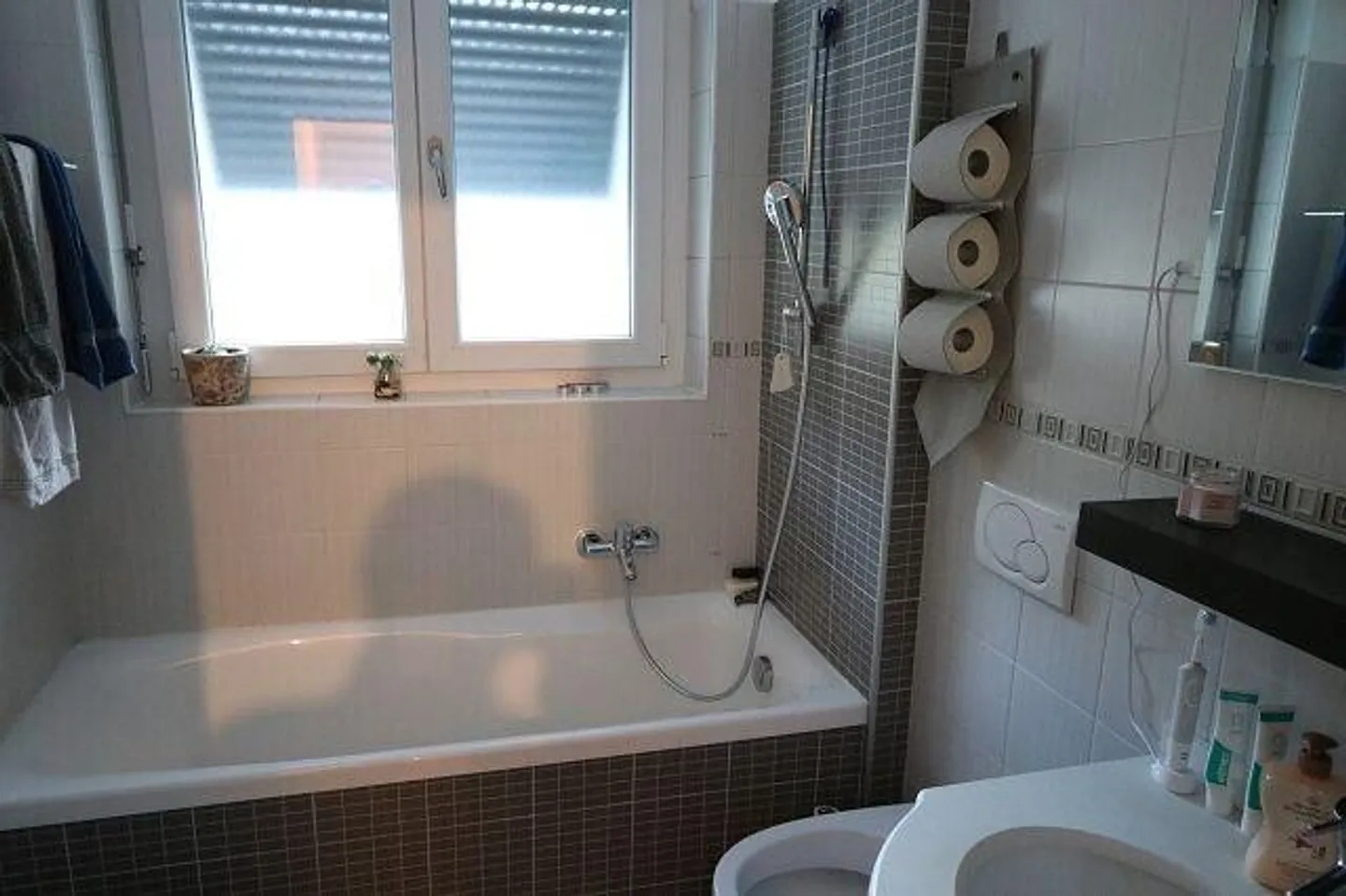 3 1/2-Zimmer-Wohnung im 4. OG - Foto 8 von 13