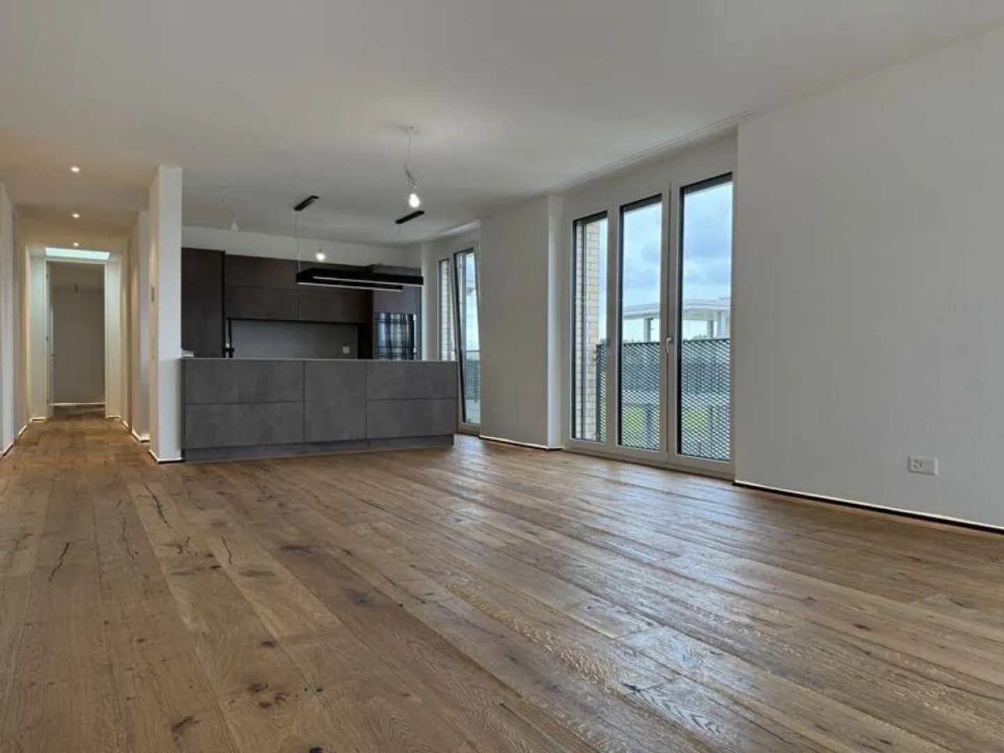 Ganz oben. Ganz frei. Ganz Zuhause - exklusive 3.5-Zi.-Attikawohnun... - Foto 6 di 19