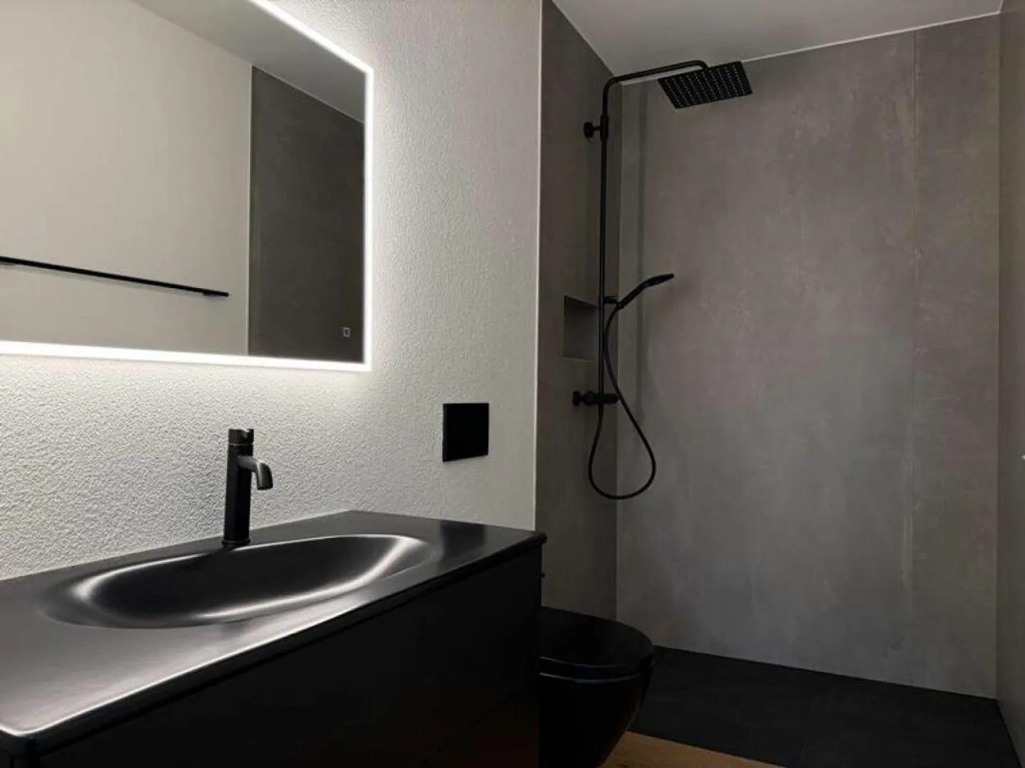 Ganz oben. Ganz frei. Ganz Zuhause - exklusive 3.5-Zi.-Attikawohnun... - Foto 10 di 19