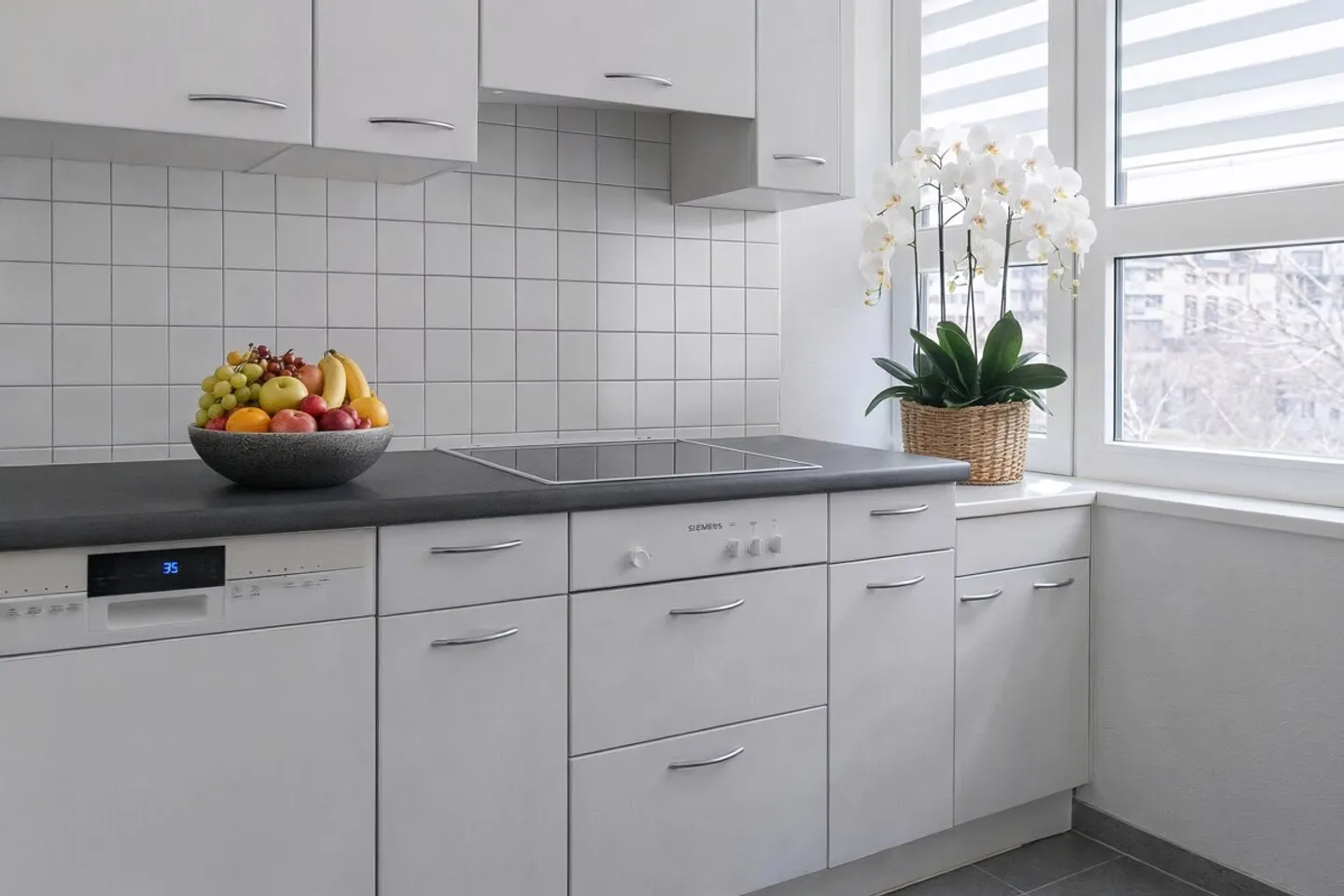 Spacious 4.5-room apartment with studio in an ideal location in Visp - Photo 5 of 12