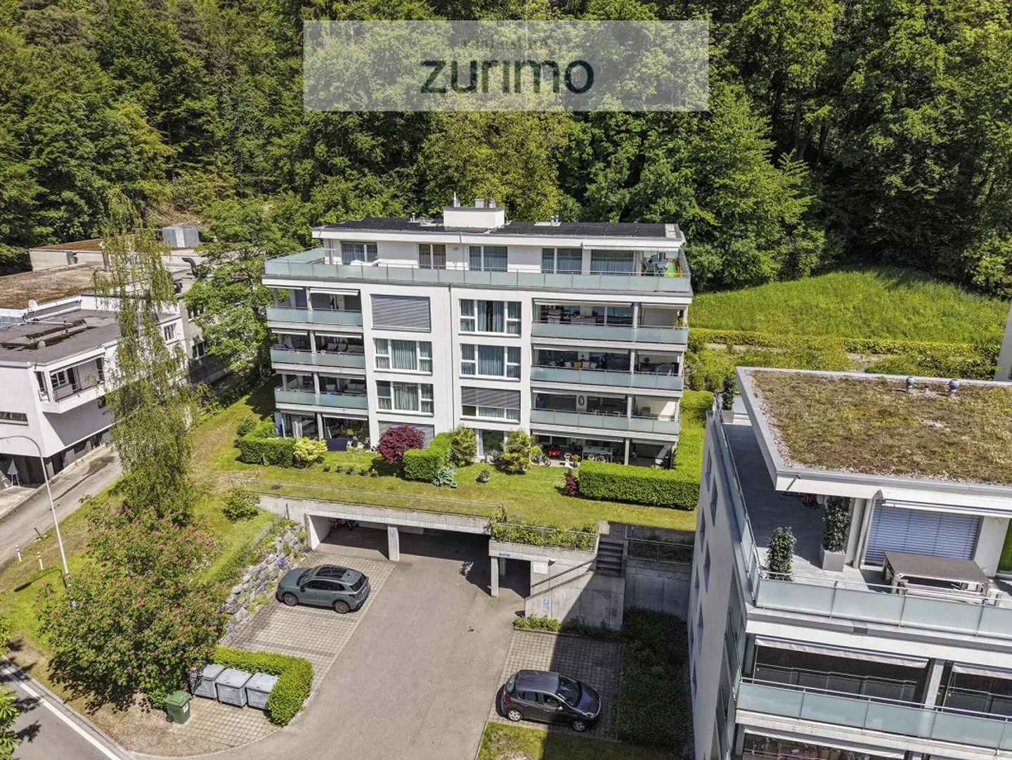 Ampio Appartamento Attico con Imponente Terrazza Circostante - Foto 1 di 14