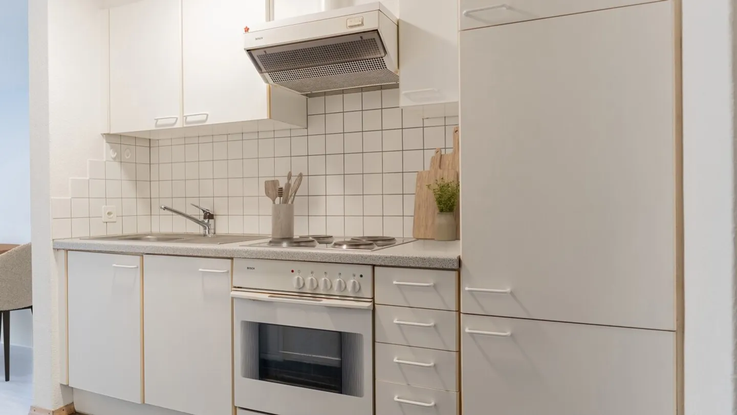 Spacious 4.5-room apartment with studio in an ideal location in Visp - Photo 9 of 12