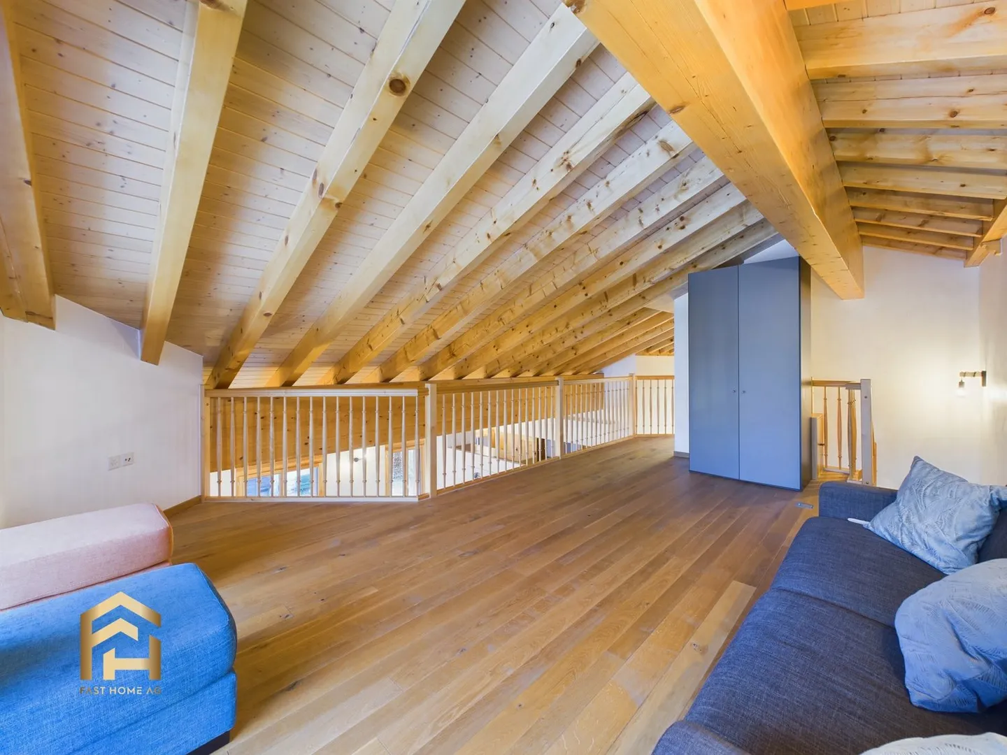 Exclusive Penthouse in Les Marécottes - Photo 5 of 13