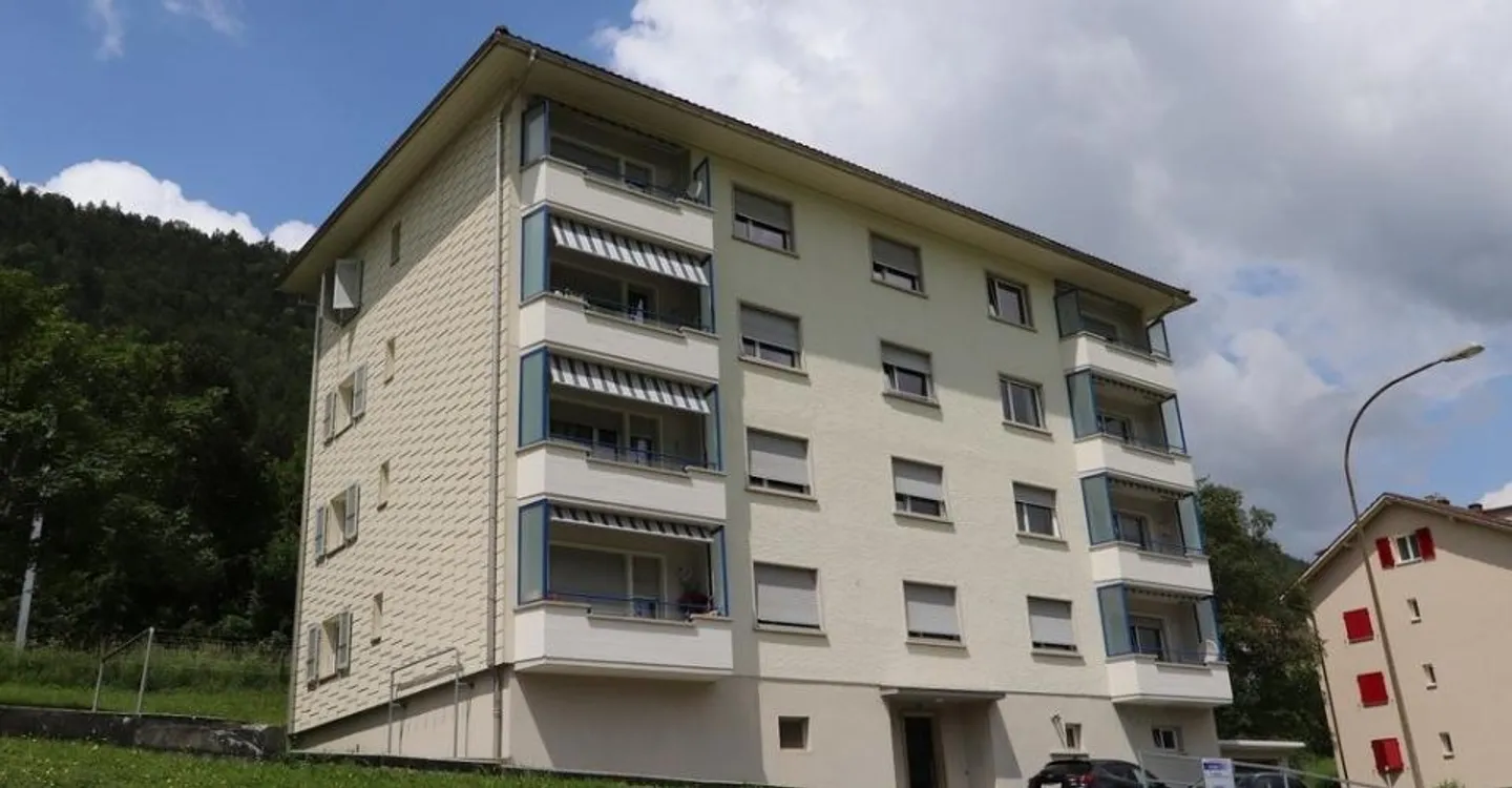 Appartement Charmant avec Vue - Photo 1 sur 8