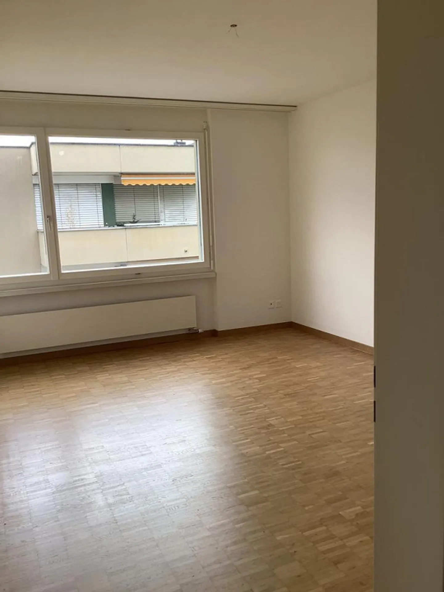 The apartment is rented out temporarily until March 31, 2029. - Photo 7 of 11