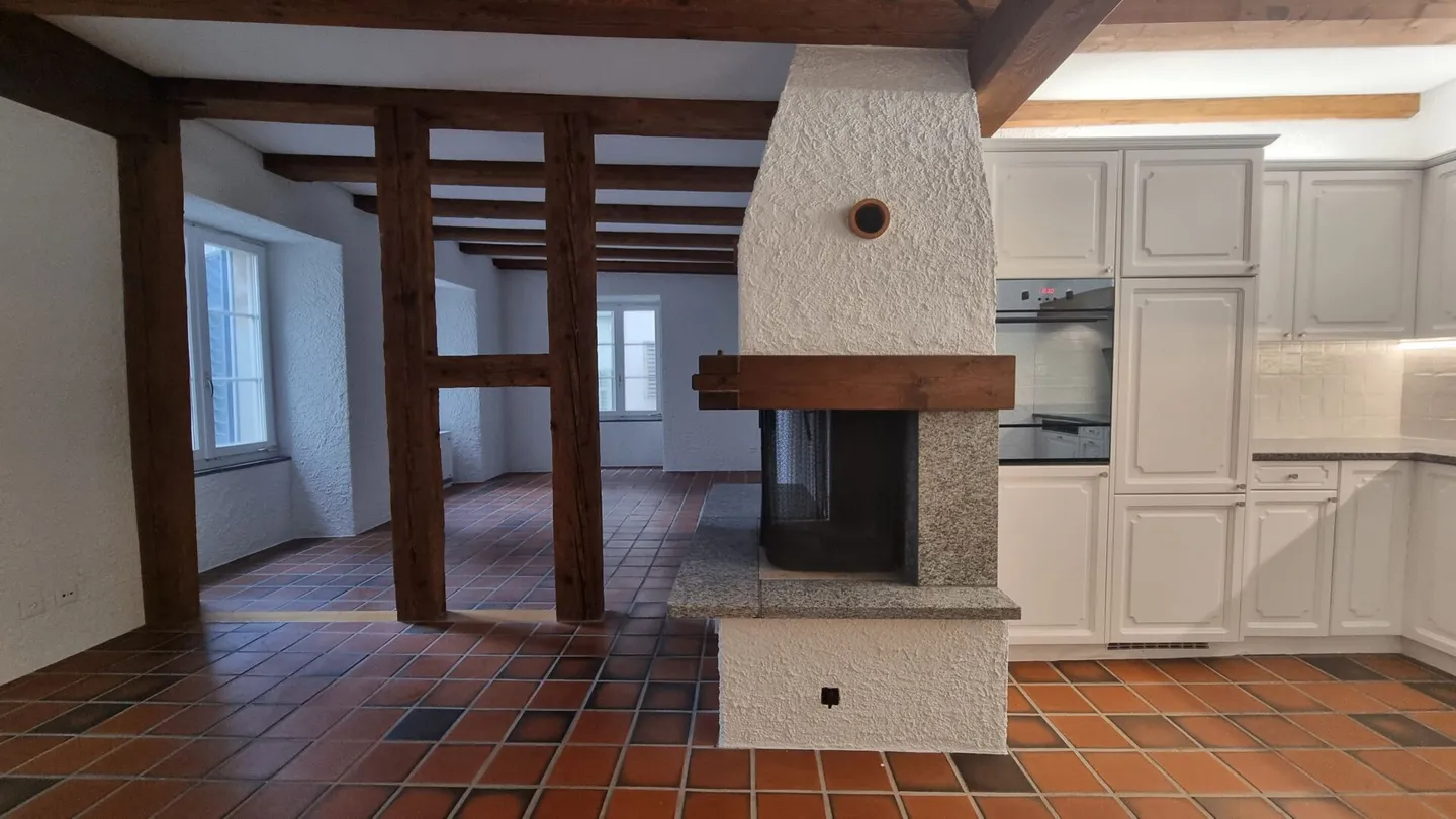 Rustic 2.5-room apartment in the old town of Solothurn - Photo 2 of 7