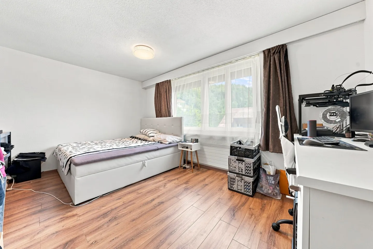 Spacious 4.5-Room Apartment - Photo 9 of 12