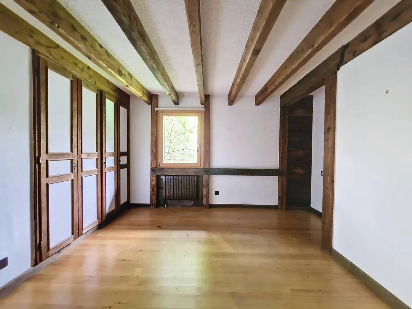 Propriété avec 10 chambres dans la nature - Photo 9 sur 12