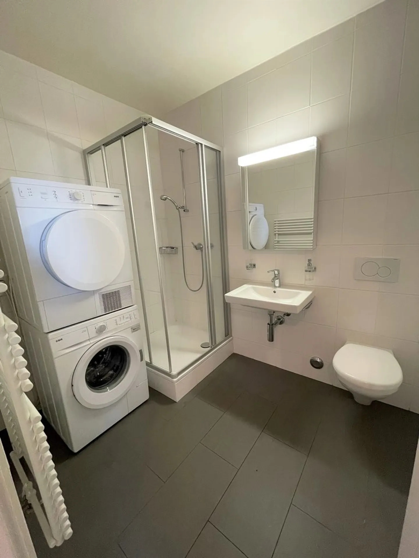Wohnung mit 2.5 Zimmern in Plainpalais - Foto 7 von 7