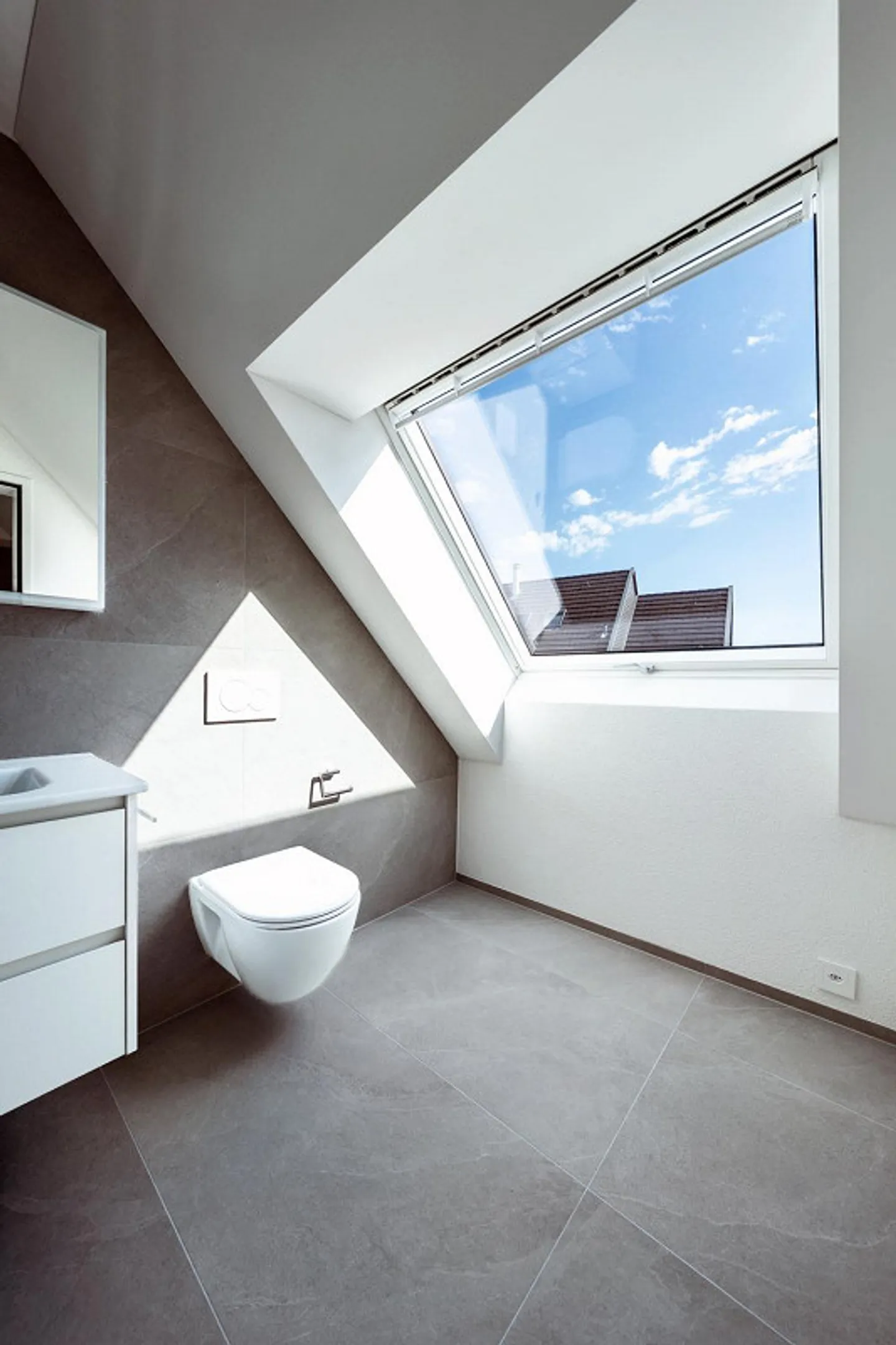 3.5-Room Maisonette Apartment - 139 m² Living with Special Character - Photo 8 of 13
