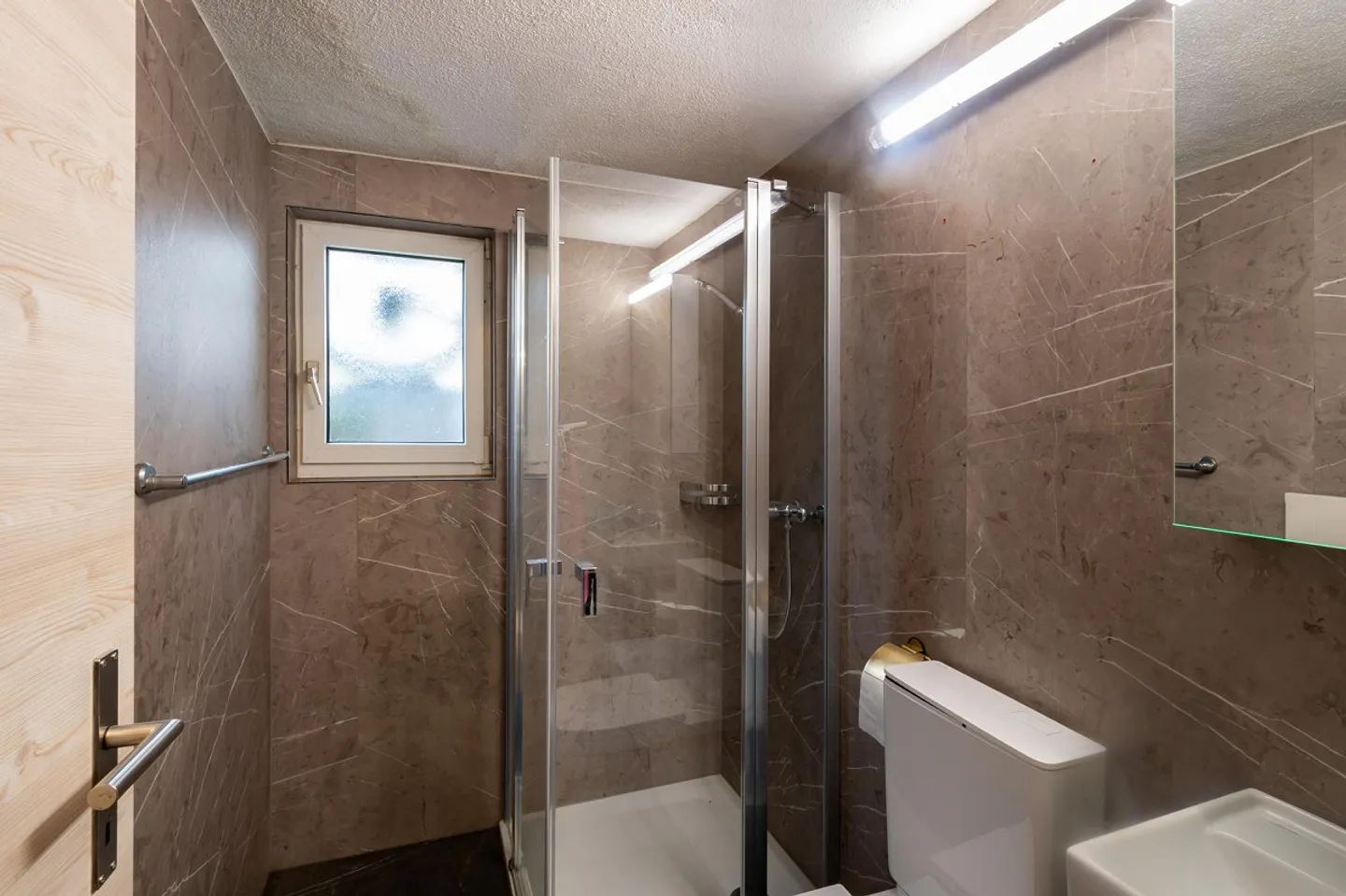 Residential building with idyllic surroundings, within walking distance from the Untersee - Photo 15 of 19