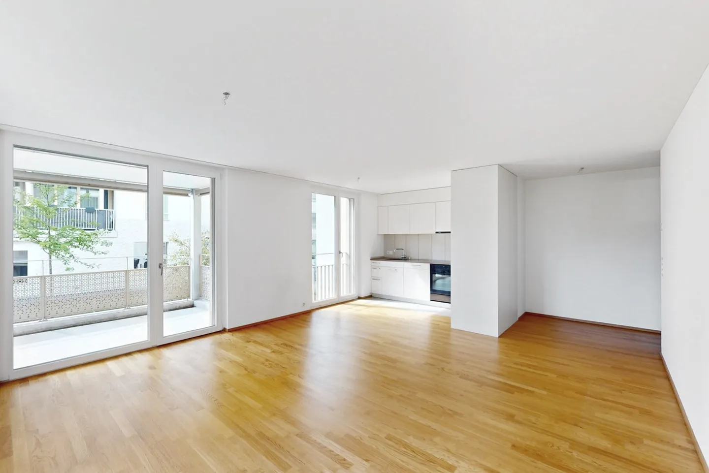 Modern Living - Altstetten - Photo 2 of 8