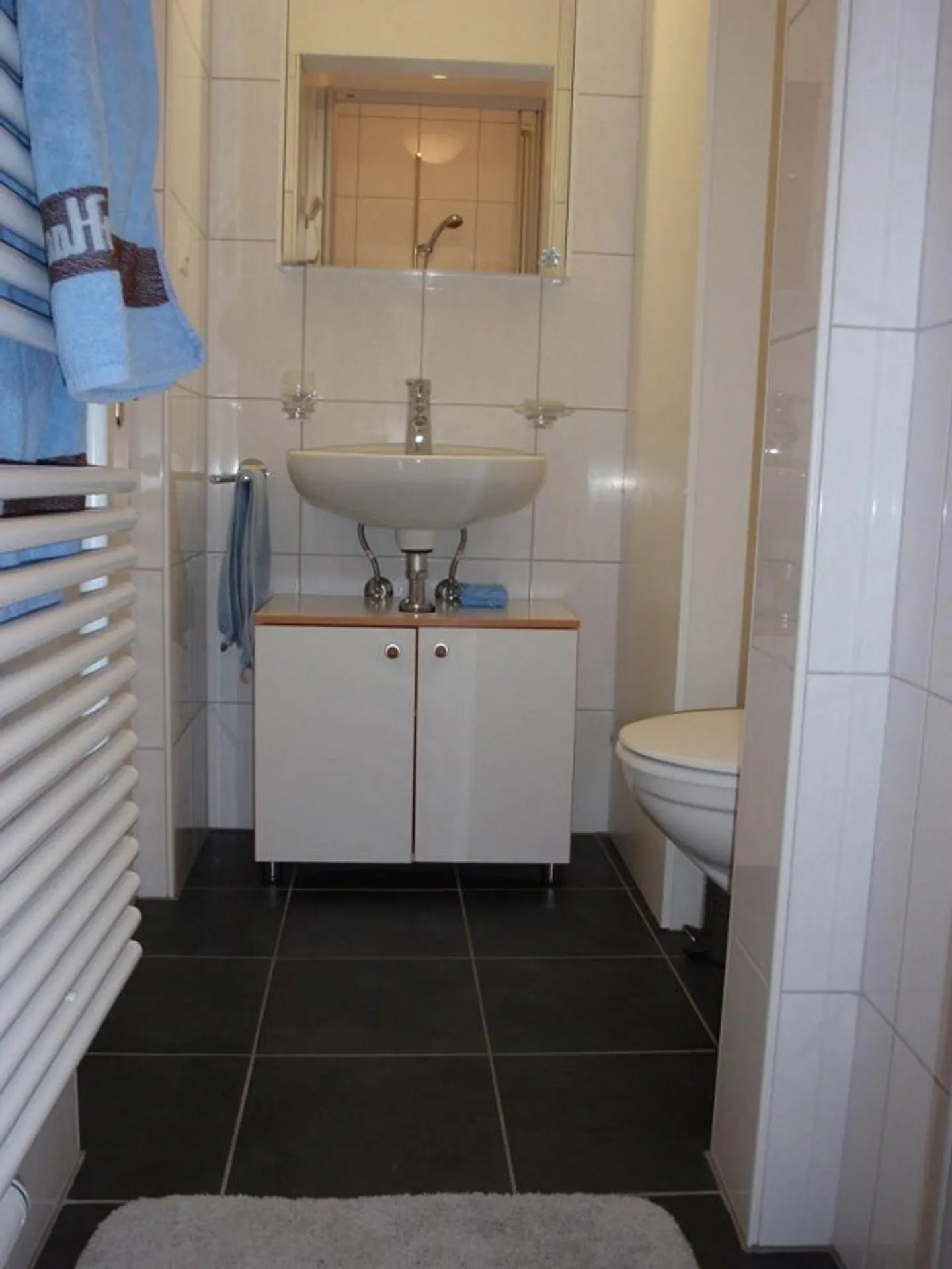 Appartamento soleggiato di 4½ stanze con vista lontana - Foto 5 di 9