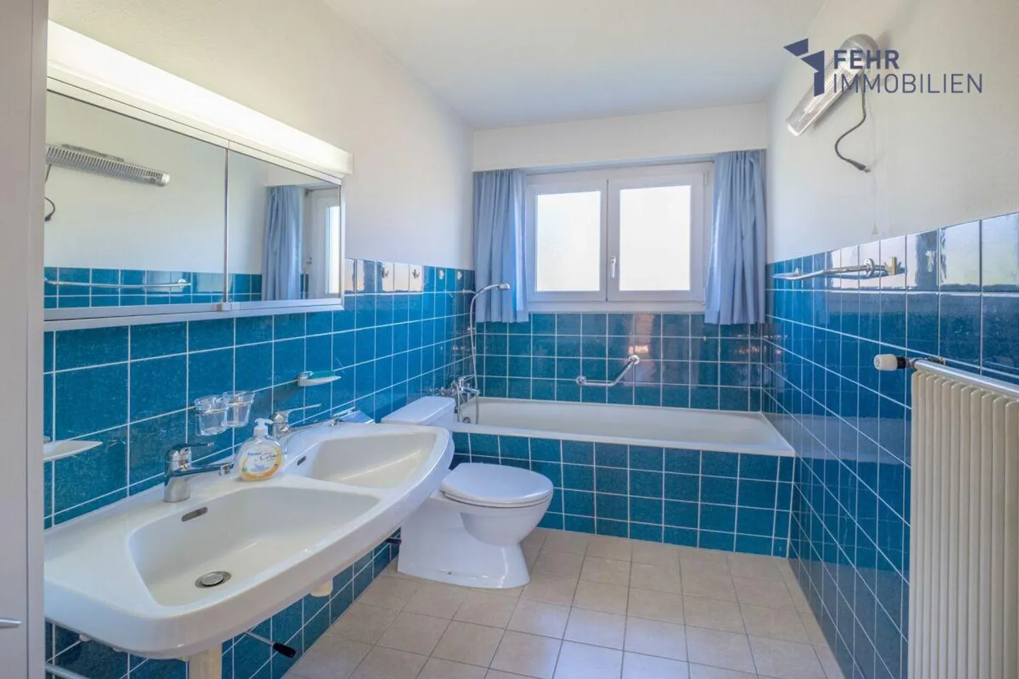 Fehr Immobilien - Freistehendes Zwei-Generationen-Haus - Foto 10 von 13