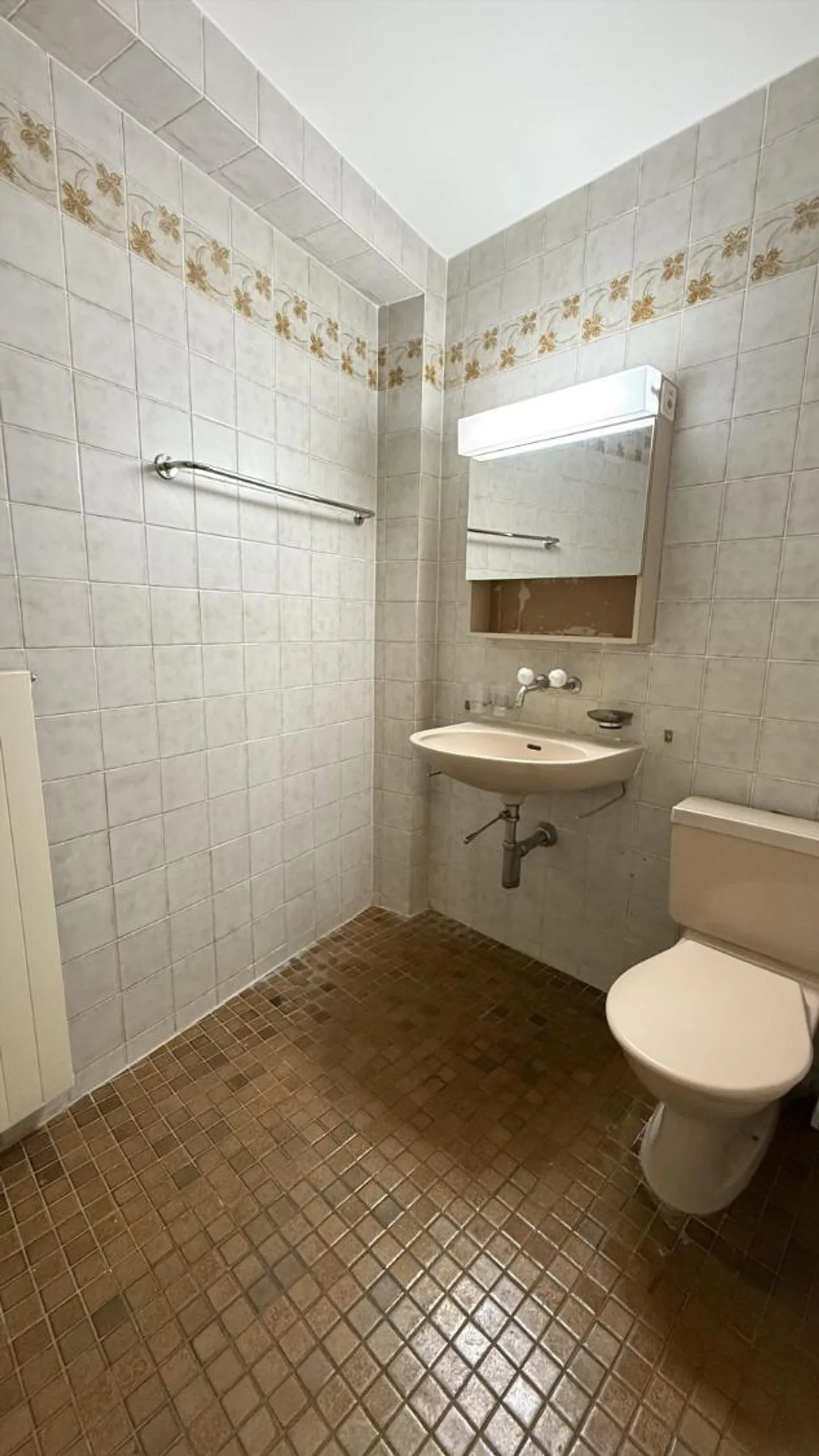 Appartamento spazioso 2 locali - Foto 4 di 9