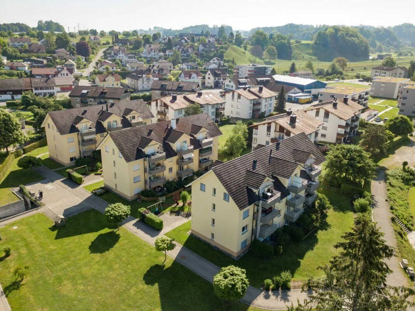 3.5 room apartment with a cozy seat - Photo 1 of 8