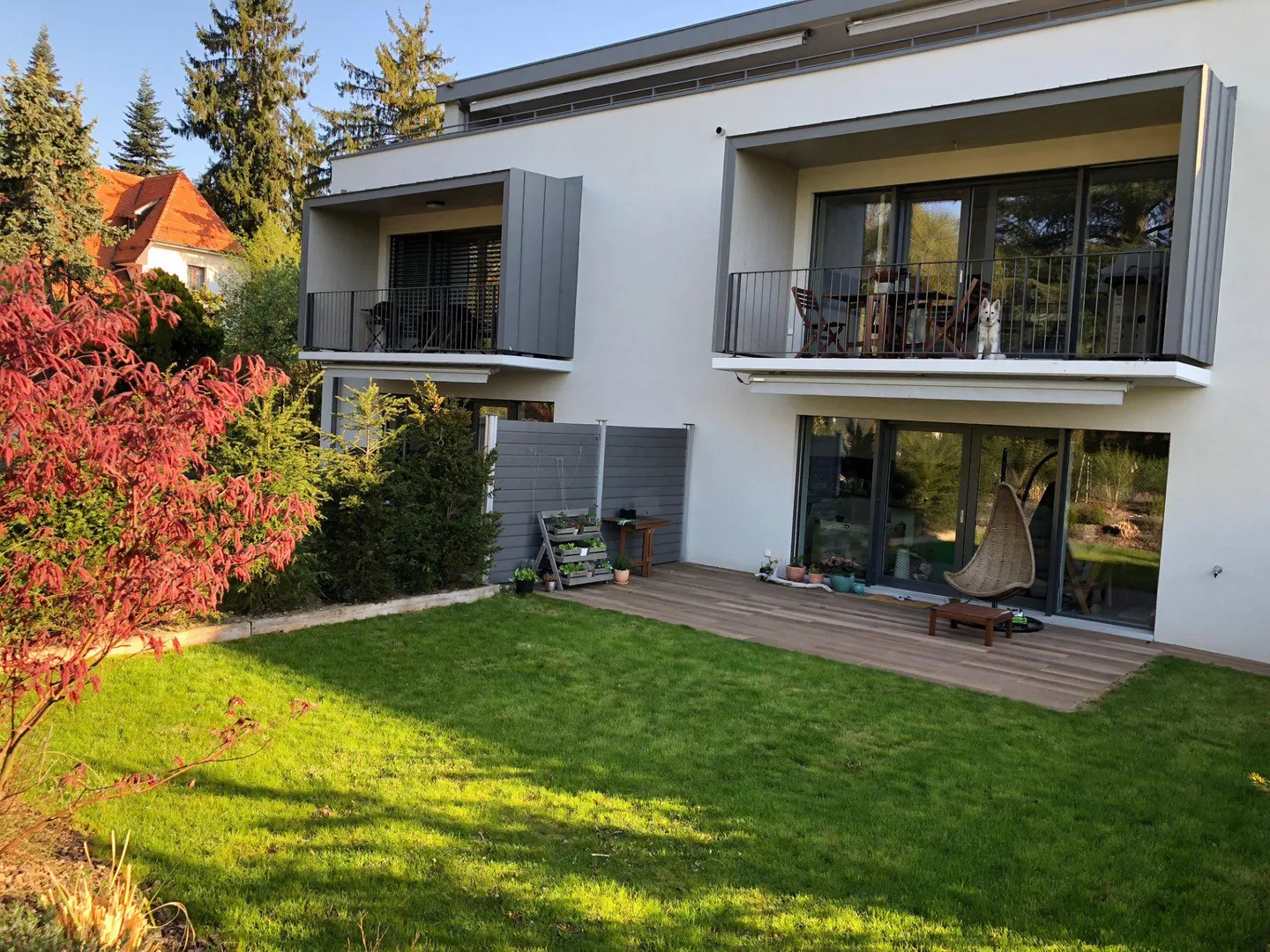 Appartamento 4½ locali con bellissimo giardino in posizione tranquilla - Foto 1 di 10