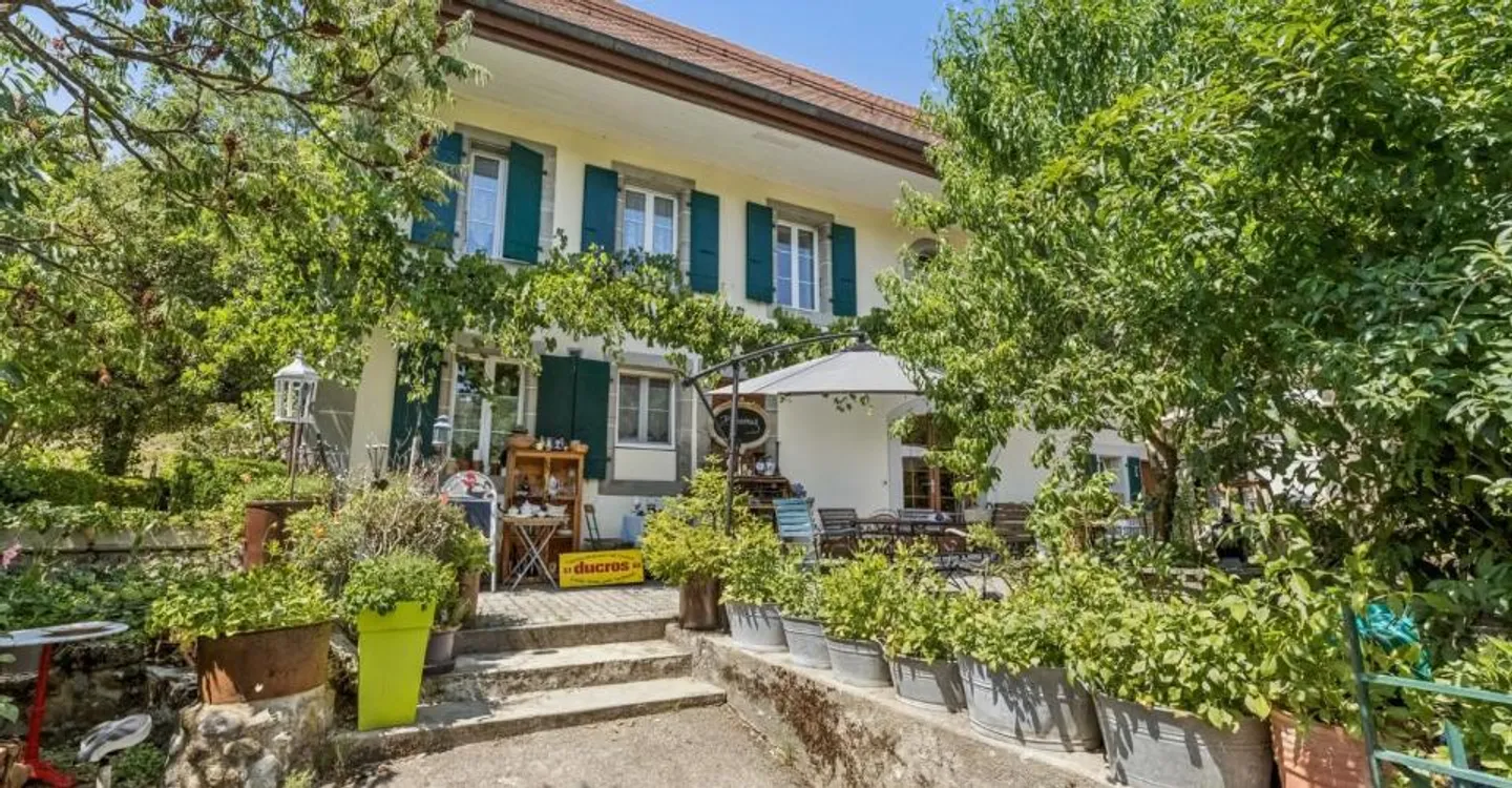 Maison paysanne rénovée - Photo 2 sur 12