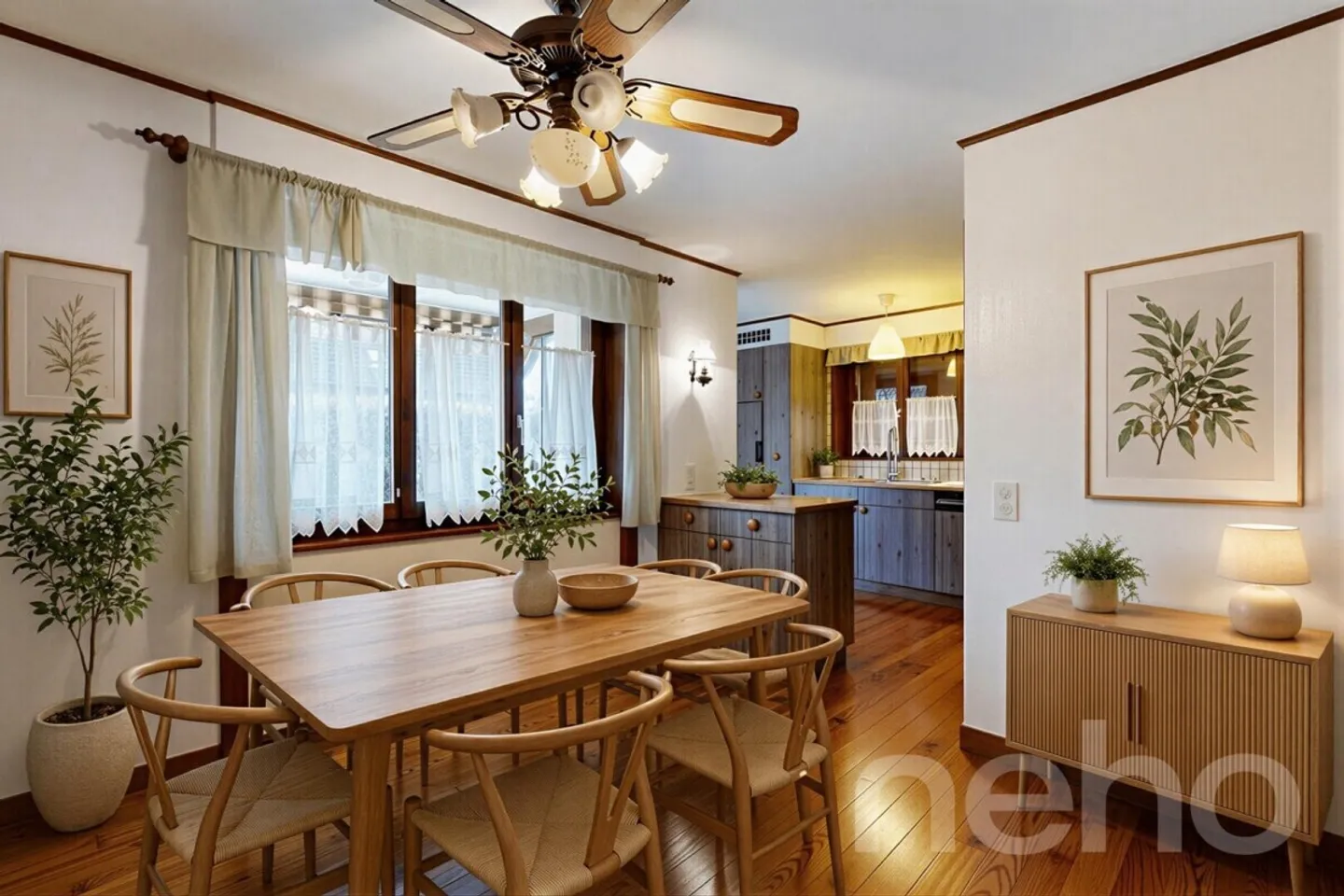 Grande casa familiare in un quartiere residenziale! - Foto 2 di 11