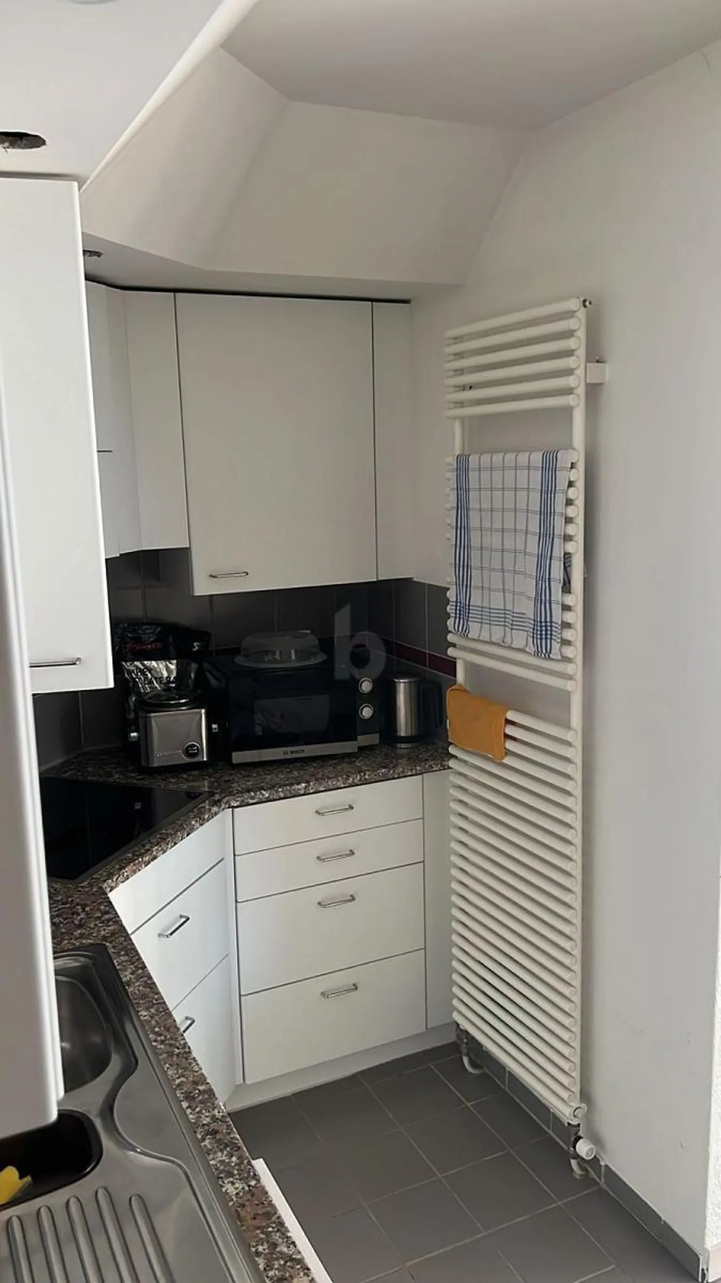 Appartamento in affitto - Foto 4 di 6