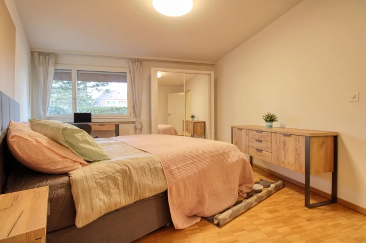 «Schöne Zimmer an bester Lage nahe Sihlcity» - Foto 5 von 13