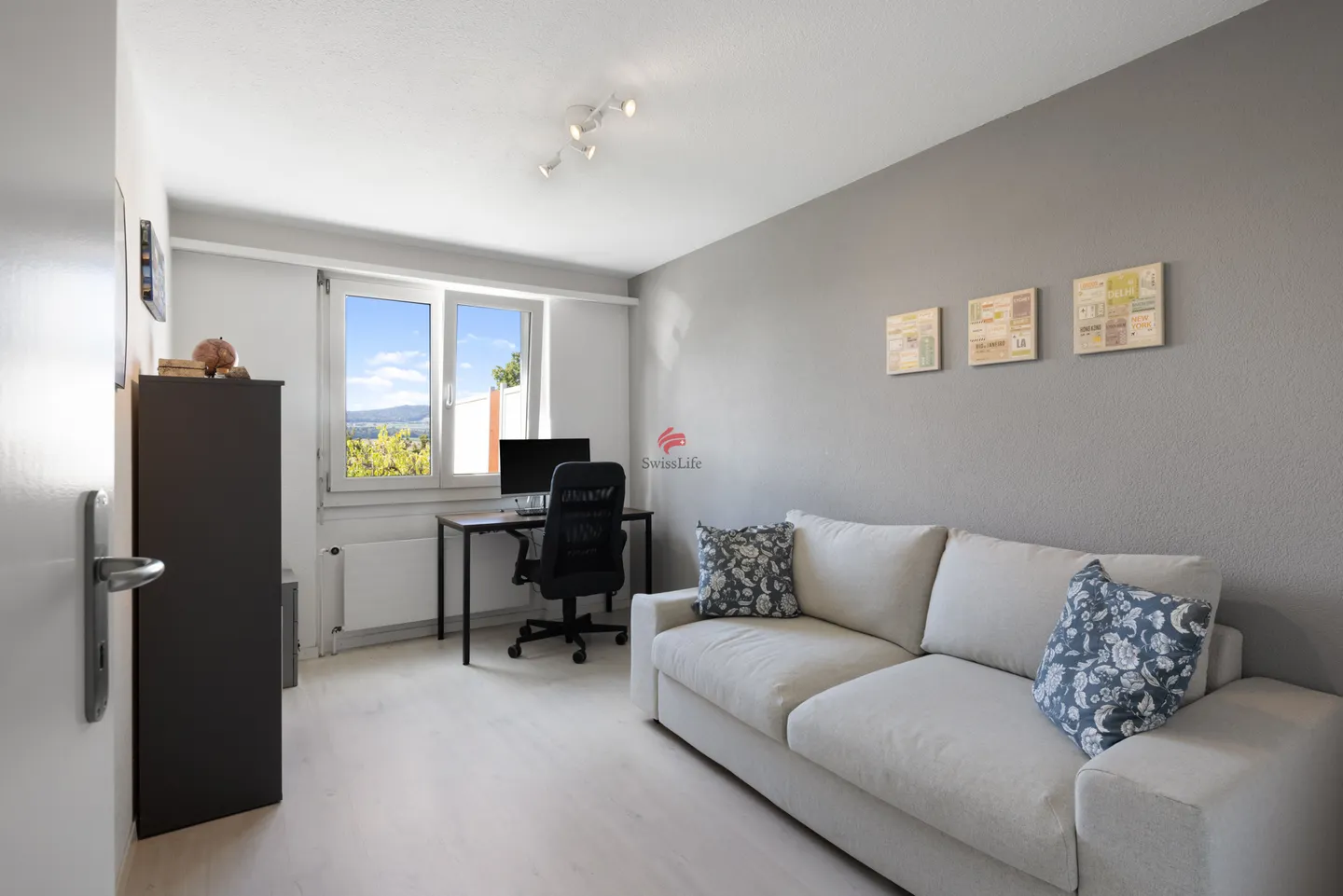 Charming Terrace House with Views - Photo 12 of 14