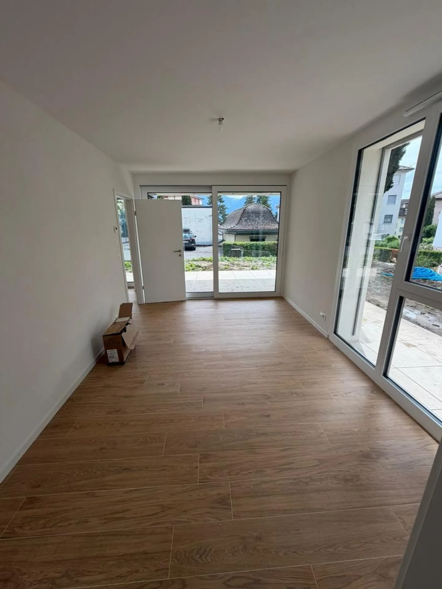 Erdgeschosswohnung mit Garten - Foto 8 von 8