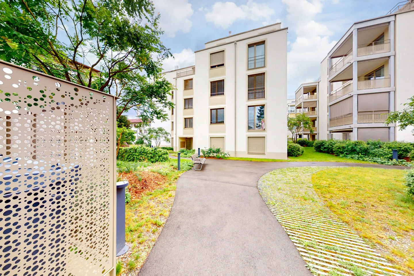 Modernes Apartment in Altstetten - Foto 1 von 7