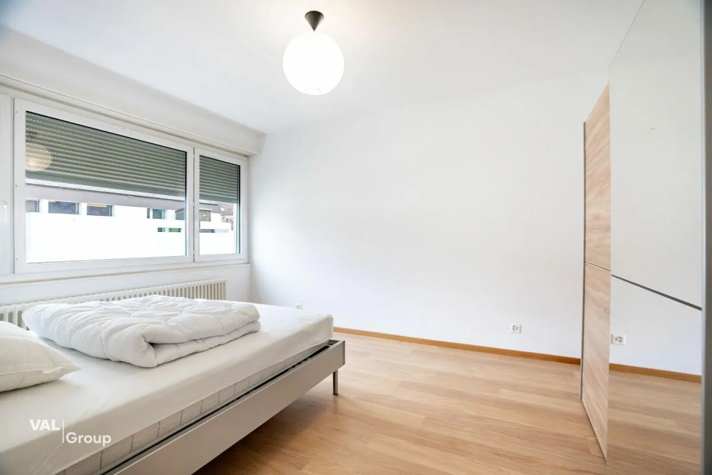 Furnished 2.5-room apartment for rent in a central location in Visp - Photo 4 of 9