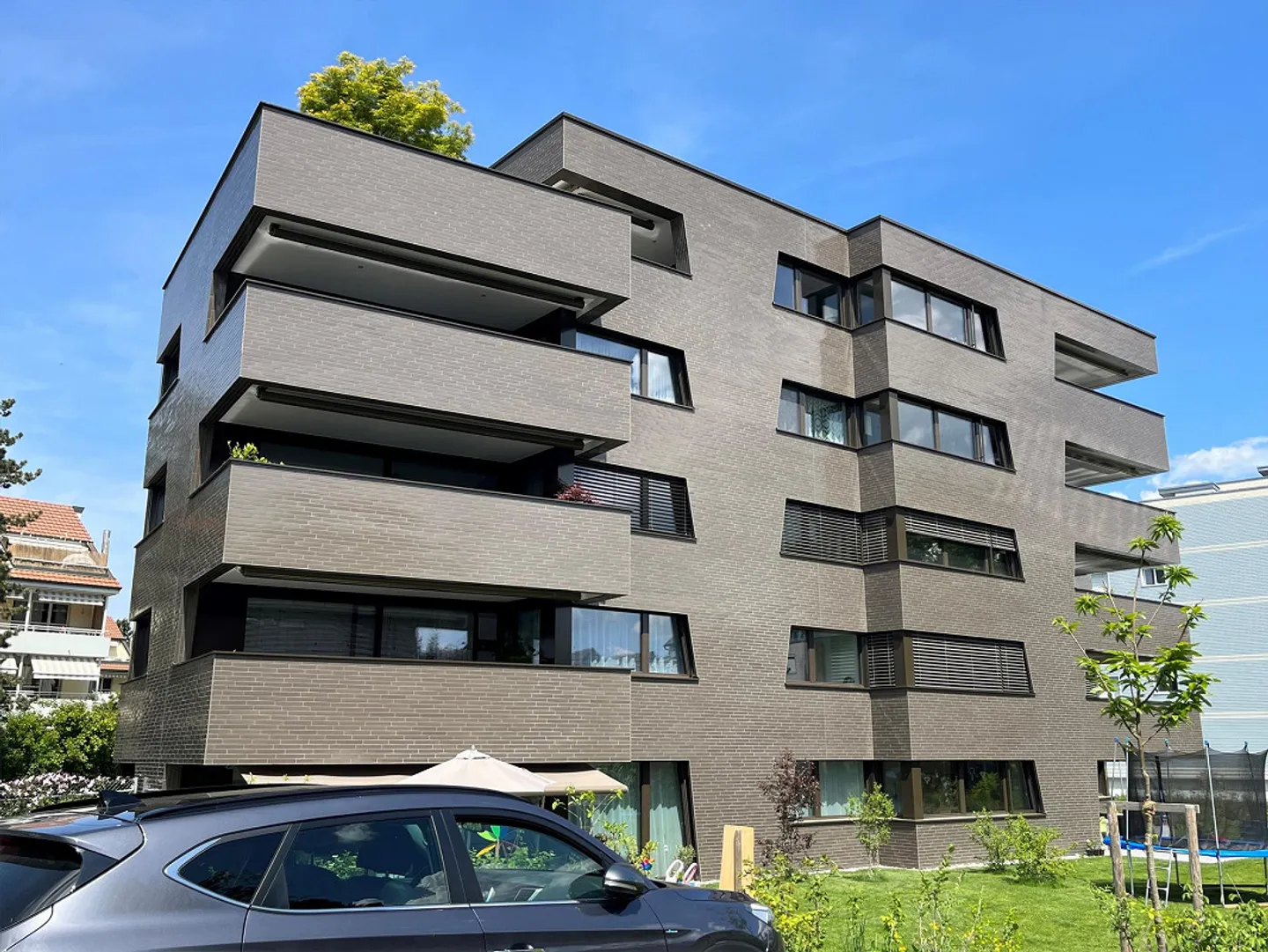 Appartamento moderno di 4,5 stanze - Foto 1 di 8