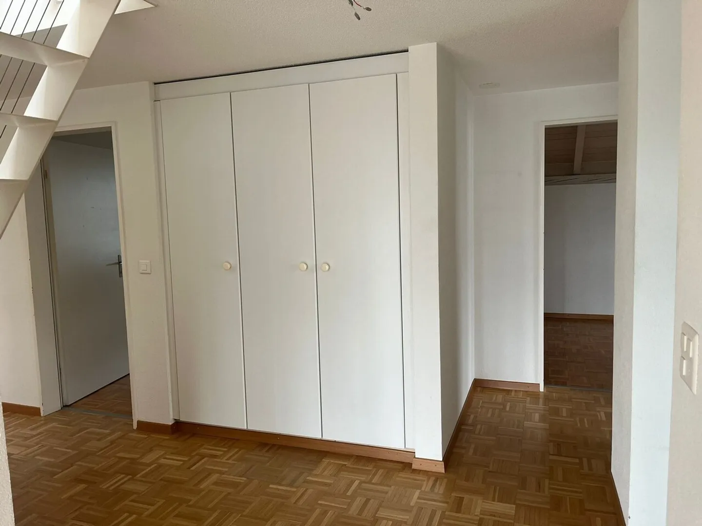 Your Dream Home in Grenchen: Unique Maisonette Apartment - Photo 7 of 9