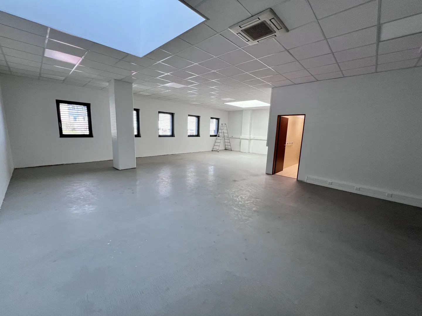 Ufficio vicino all'uscita autostradale di Lugano Nord - Foto 5 di 5