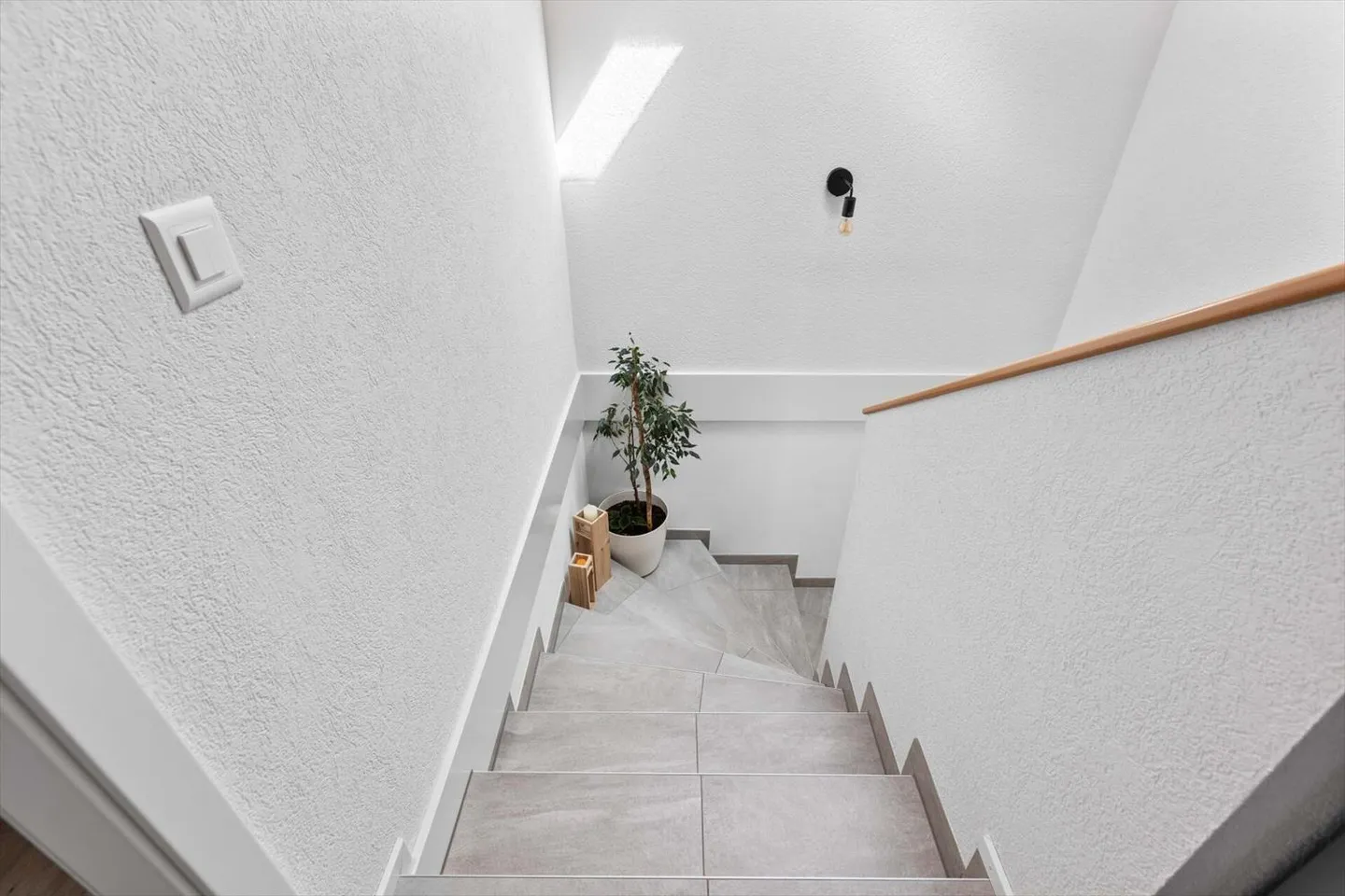 Maison jumelée 5.5 pièces - Photo 6 sur 9