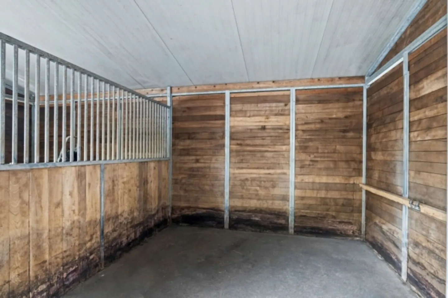 Shop for rent - Photo 9 of 20