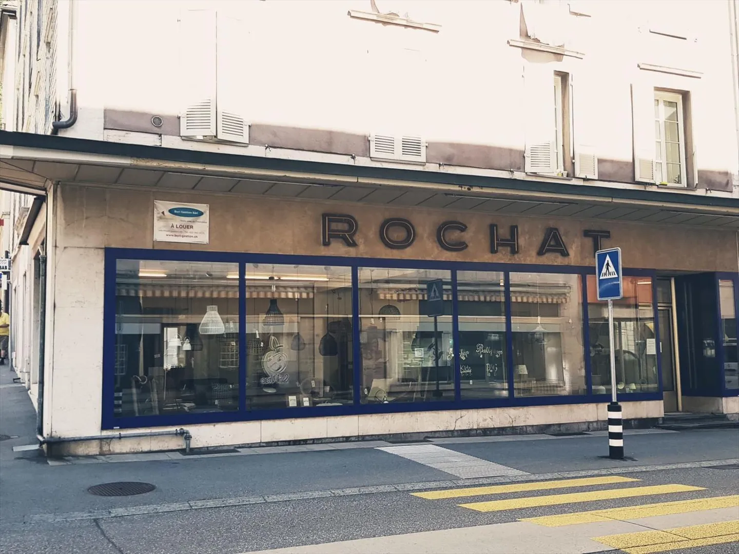 St-Imier, commercial arcade for rent (~125m2) - Photo 1 of 2