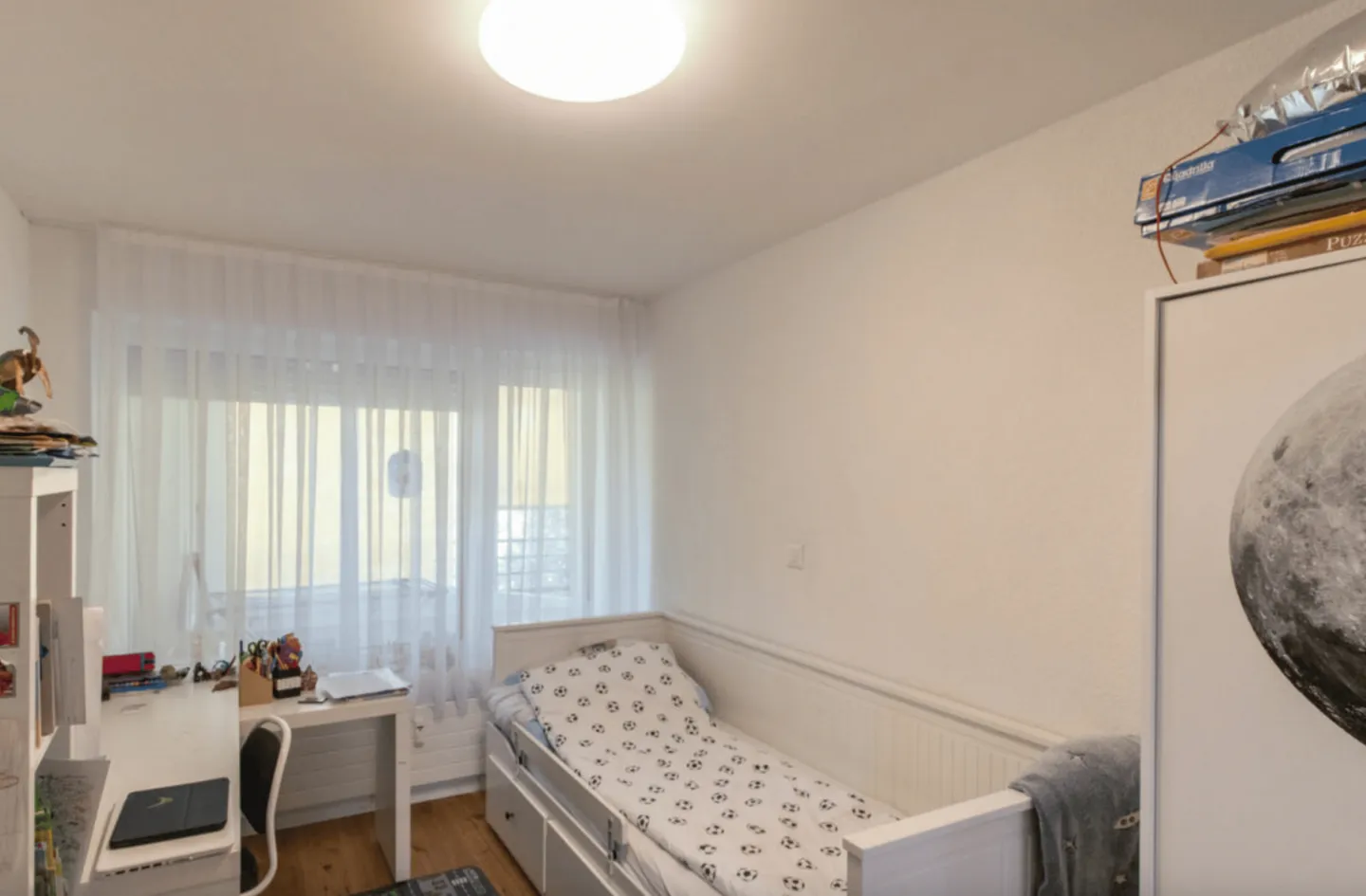 Renovated Condominium with Winter Garden! - Photo 5 of 6