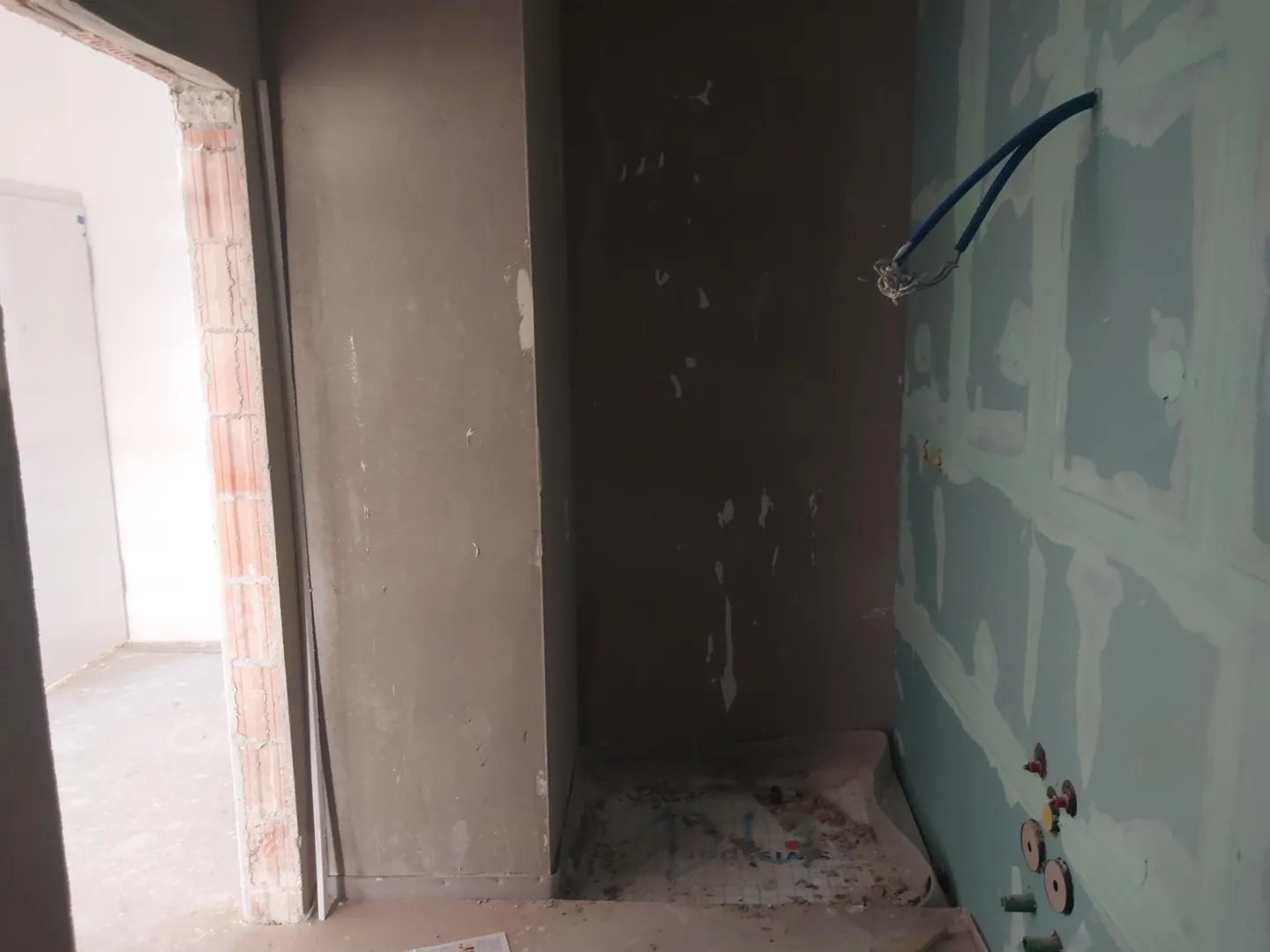 For sale in Mur, Fribourg a 3.5 room apartment of 87 m2 under construction - Photo 12 of 14