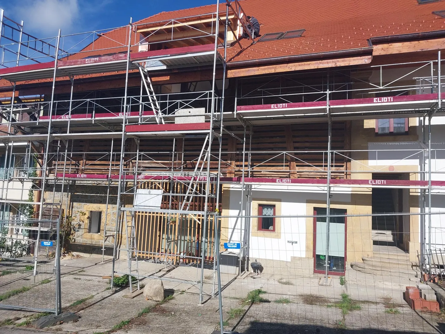 For sale in Mur, Fribourg a 3.5 room apartment of 87 m2 under construction - Photo 14 of 14