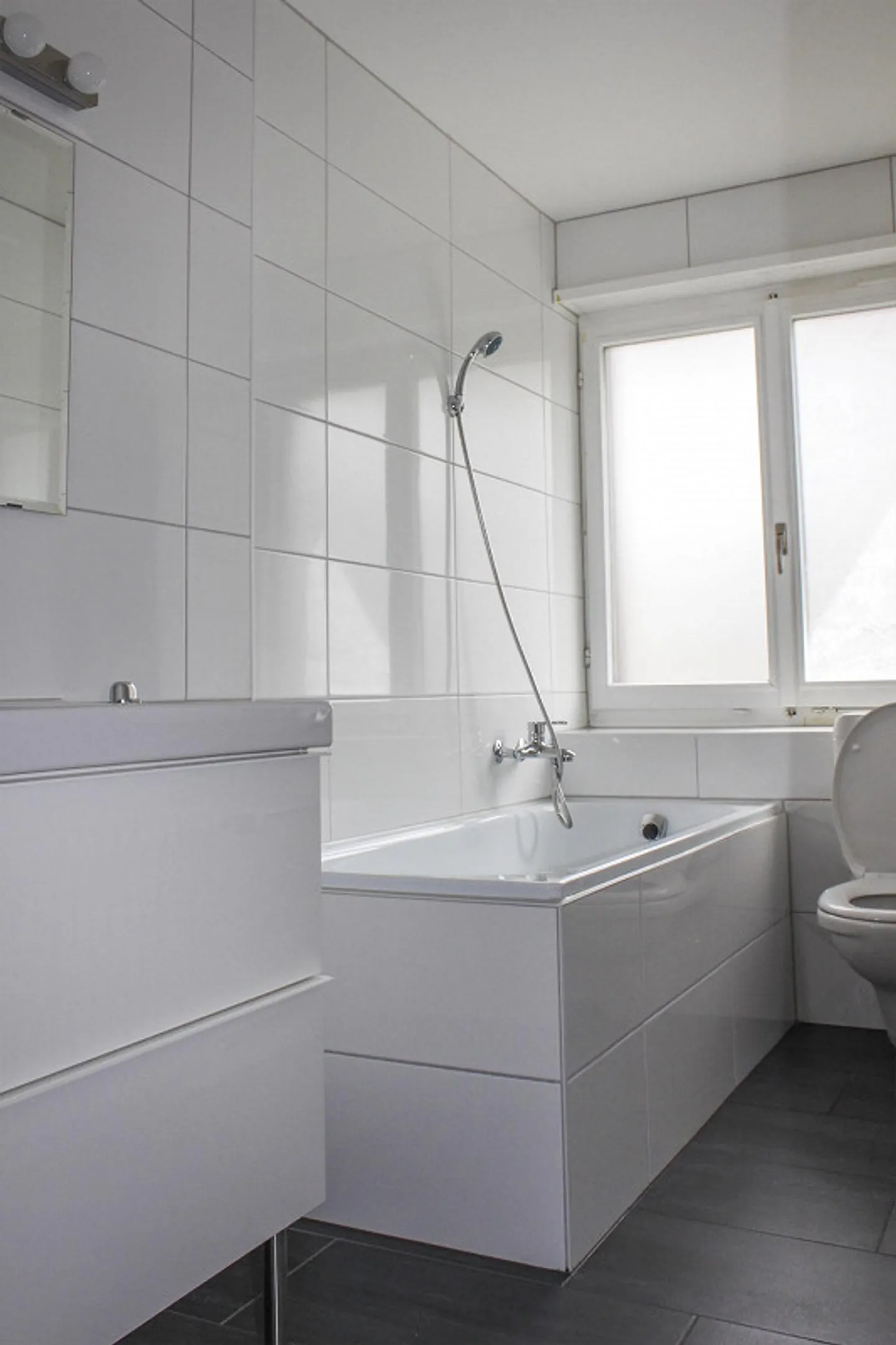 2-room apartment for rent - Photo 1 of 5