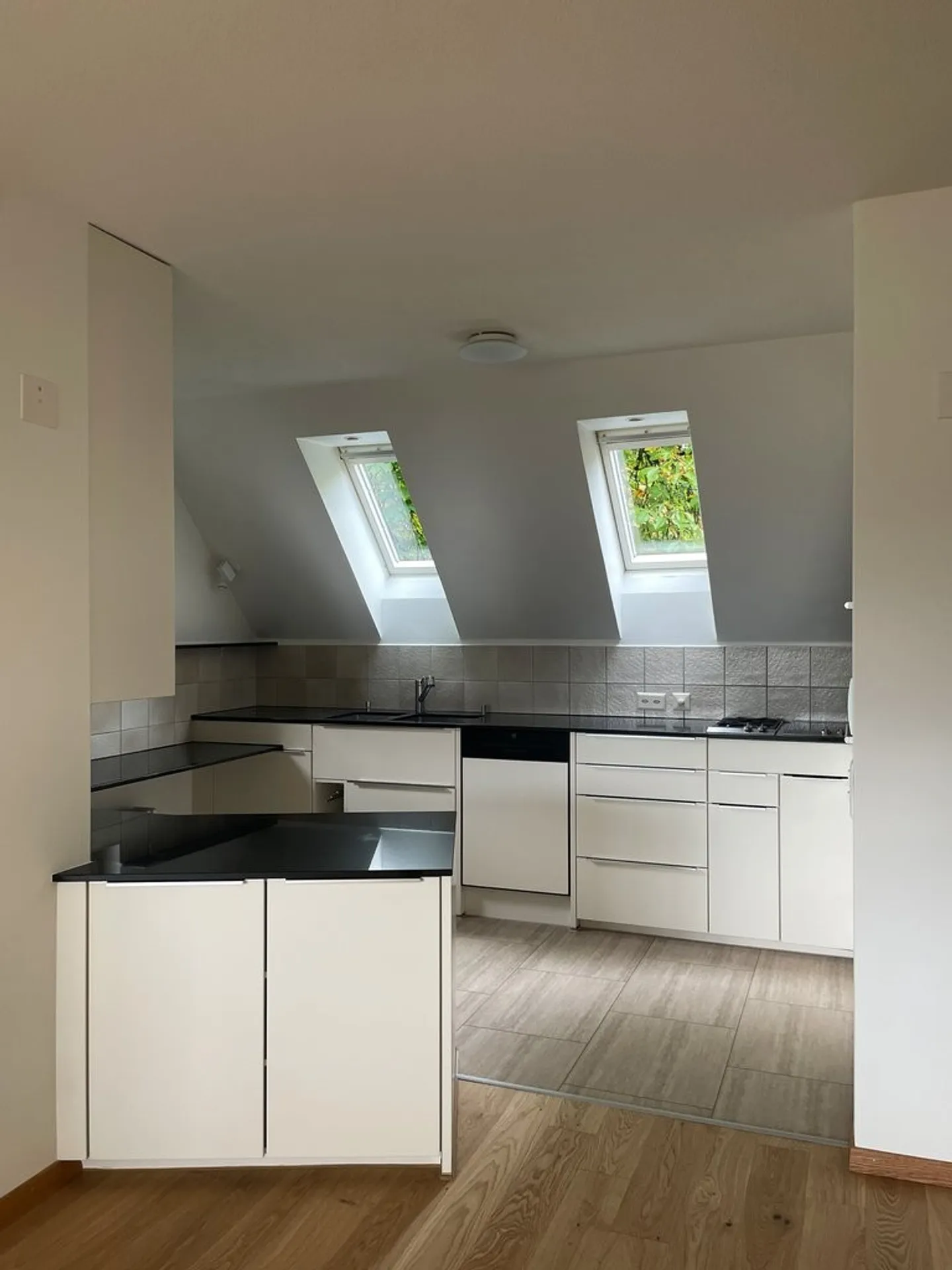 Family-friendly living at Zürichberg / 6 rooms with style - Photo 3 of 12