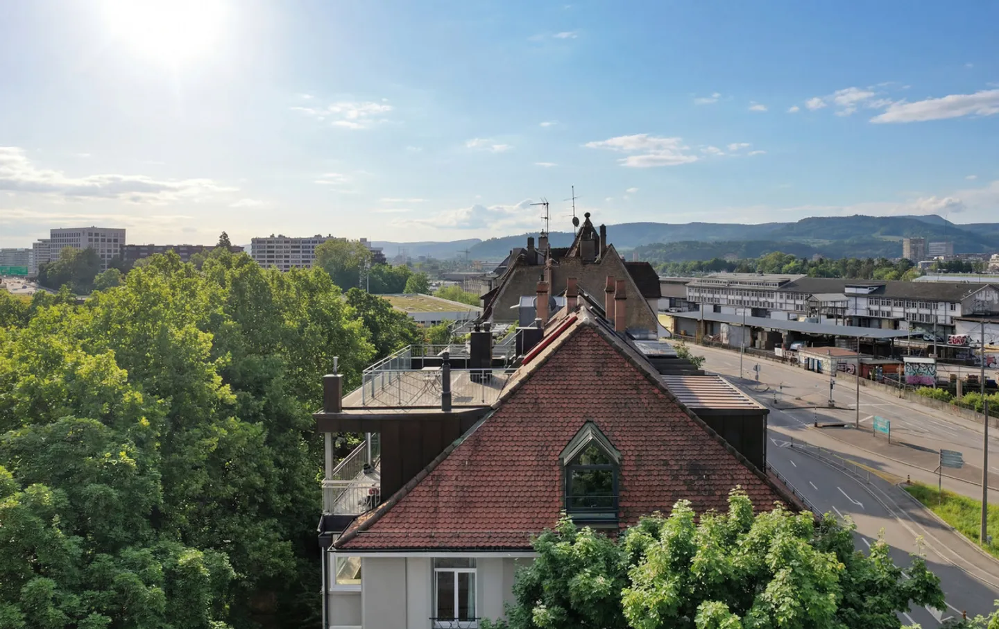 Einzigartiges Penthouse in Basel - Foto 3 von 11