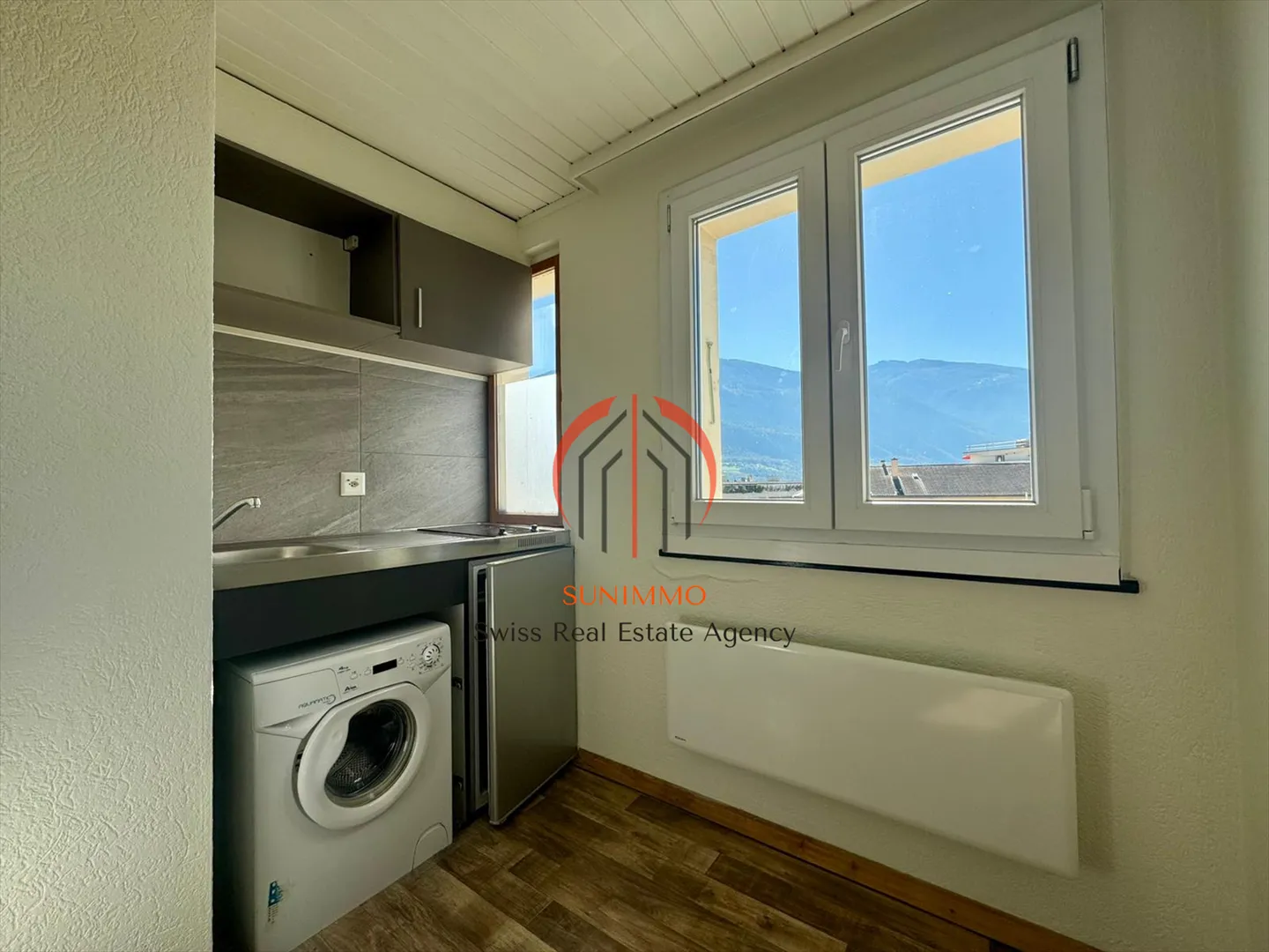 Attico 2.5 stanze - Foto 3 di 7