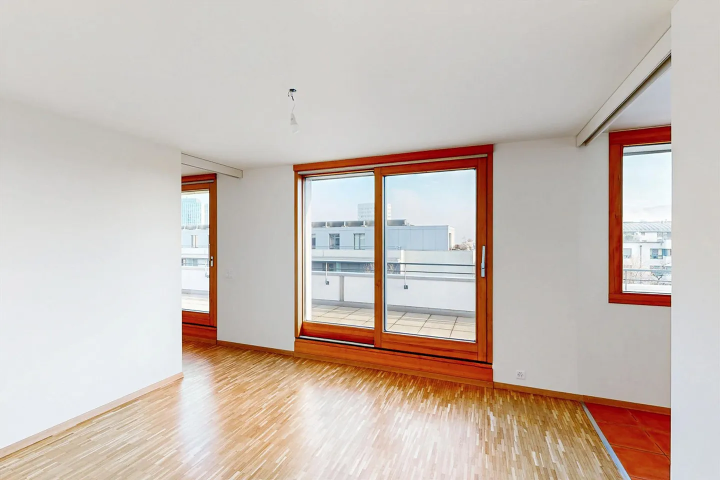 Luxuswohnung mit Terrasse - Foto 6 von 13