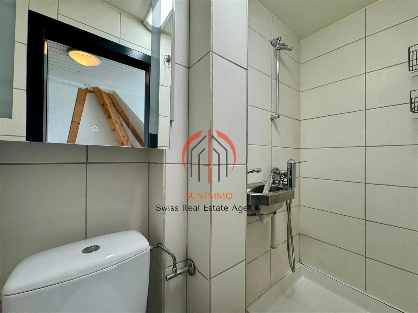 Attico 2.5 stanze - Foto 5 di 7