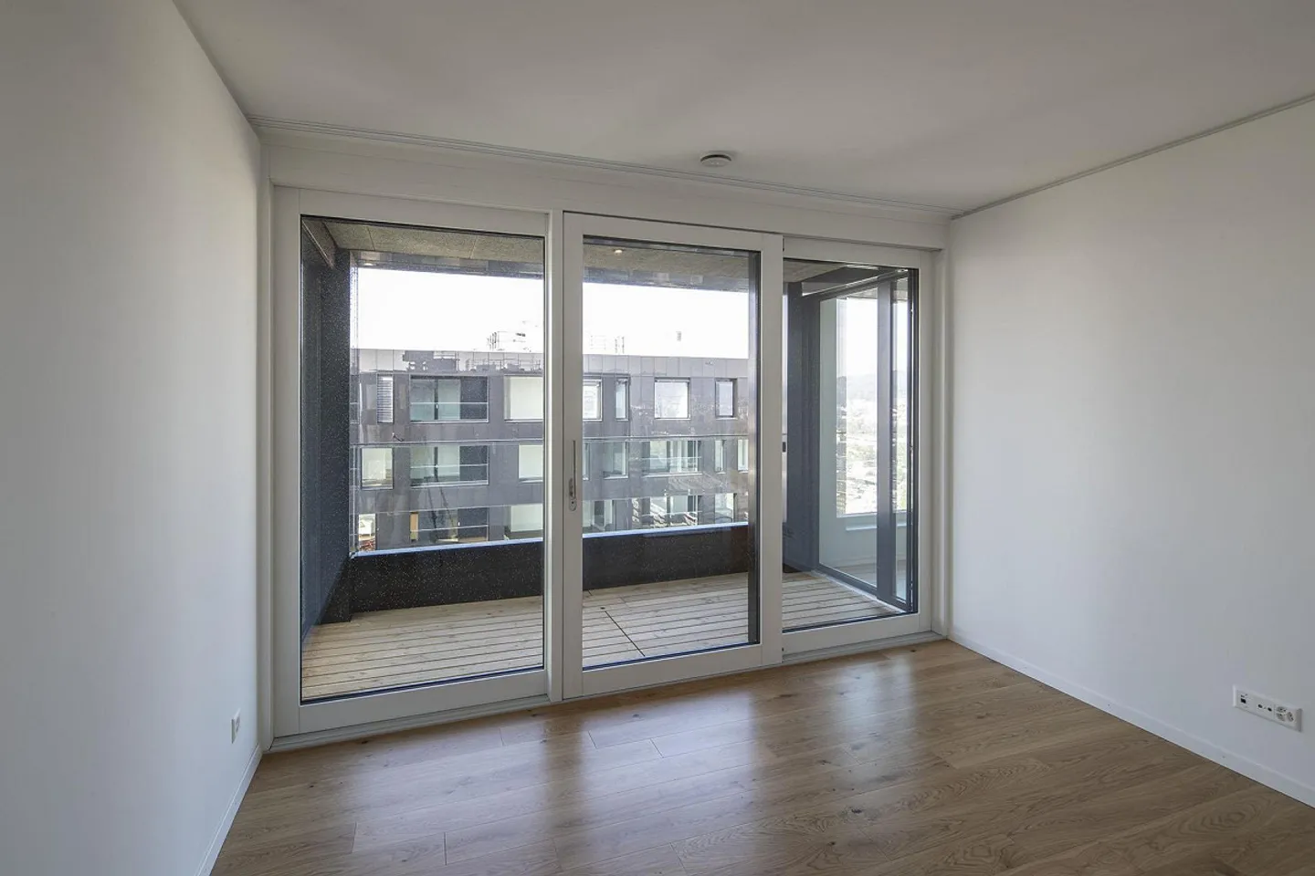 Smart Home in Zürich Türmen - Foto 5 von 5