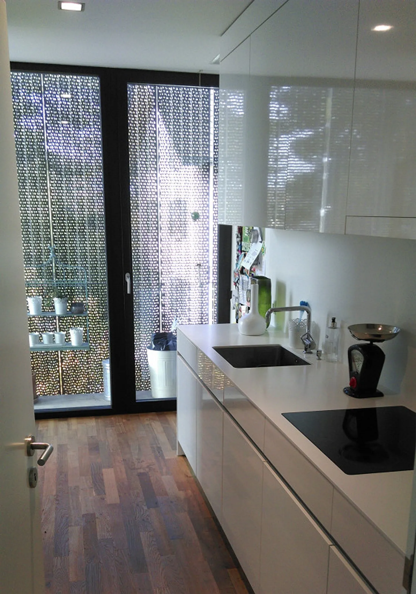 Geräumige Wohnung mit Balkon - Foto 9 von 15