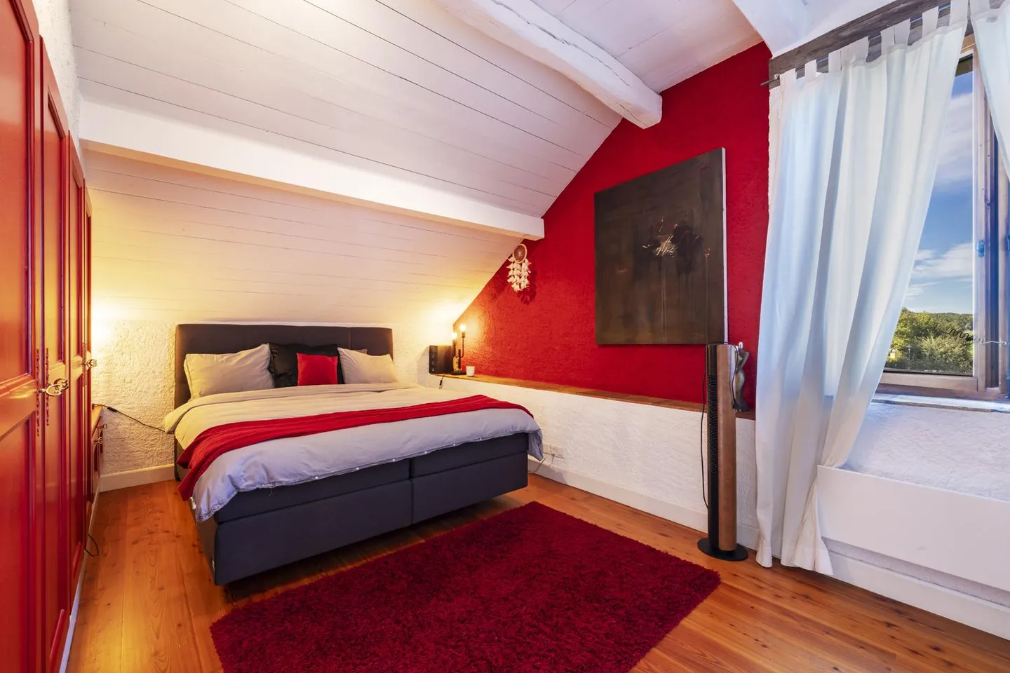 Charmante geräumige Haus mit unabhängiger Wohnung - Foto 6 von 10