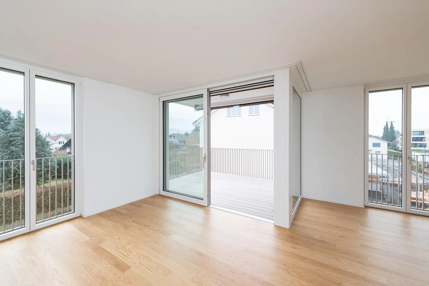 Modernes Minergie-Apartment - Foto 3 von 12