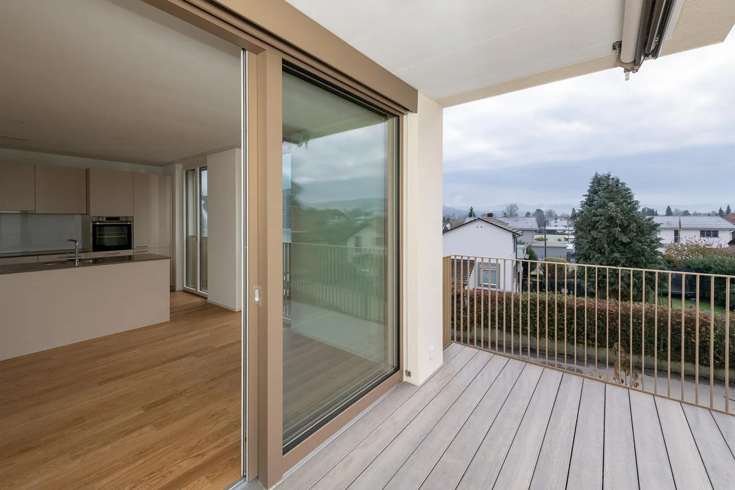 Modernes Minergie-Apartment - Foto 11 von 12