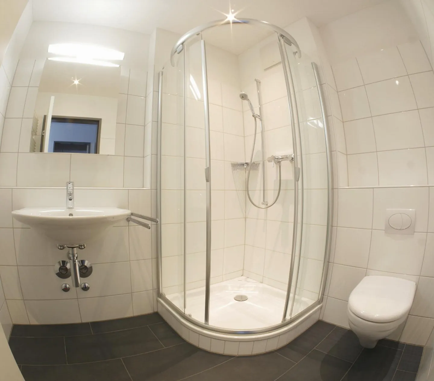 Modernes 5.5 Zimmer Apartment mit Aussicht - Foto 12 von 13